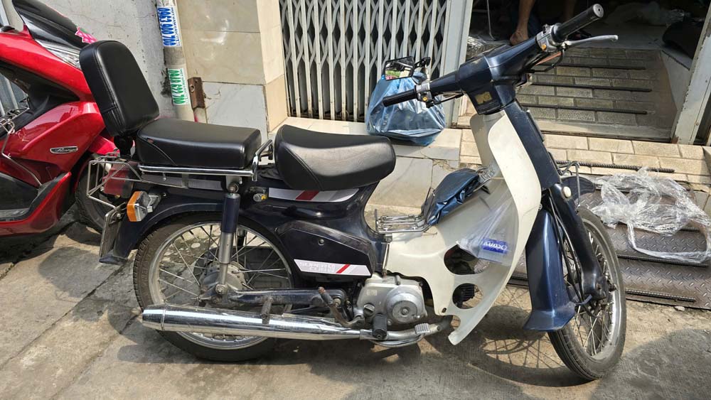 Tựa Lưng Cho Người Ngồi Sau Xe Máy – Gia Công Theo Nhiều Dòng Xe