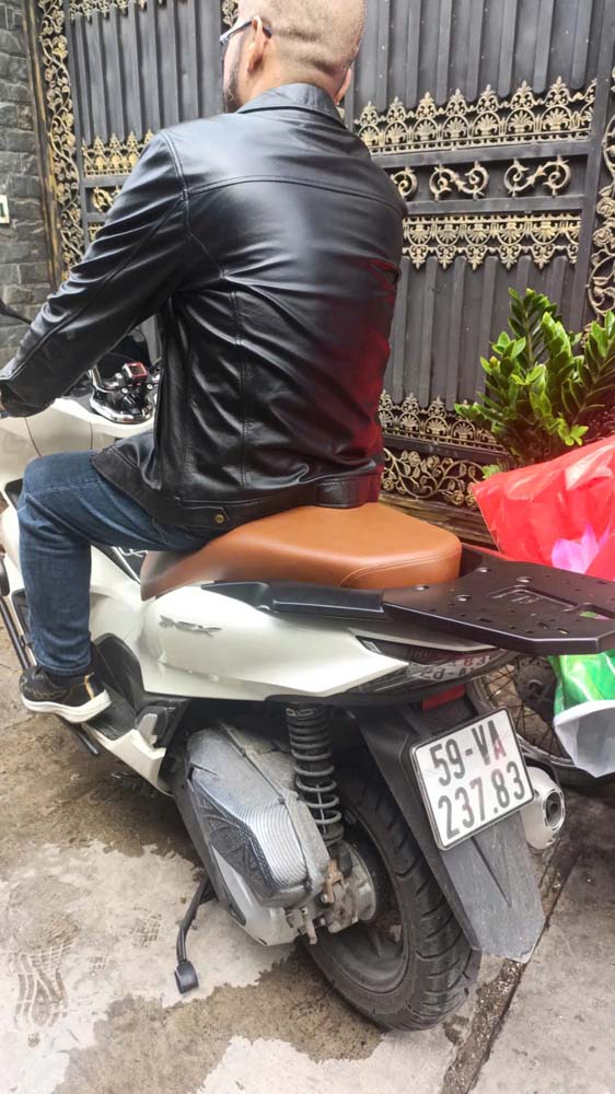 Yên Độ Honda PCX 2 Tầng - Màu Đặc Biệt _ PCX-M01-BROWN