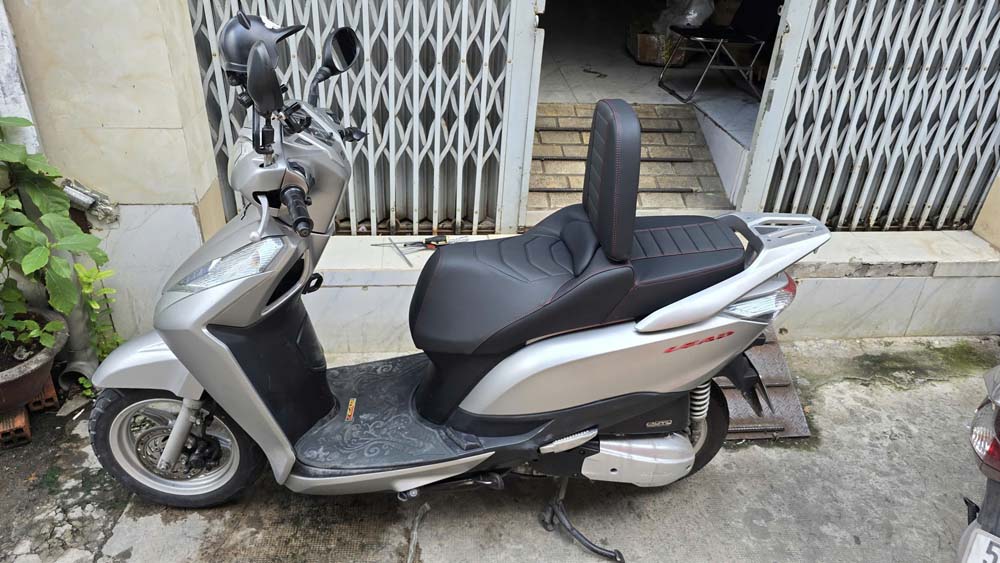 Yên xe tựa bật tiện lợi cho Honda Lead các đời _ LEAD-TL03-BLACK