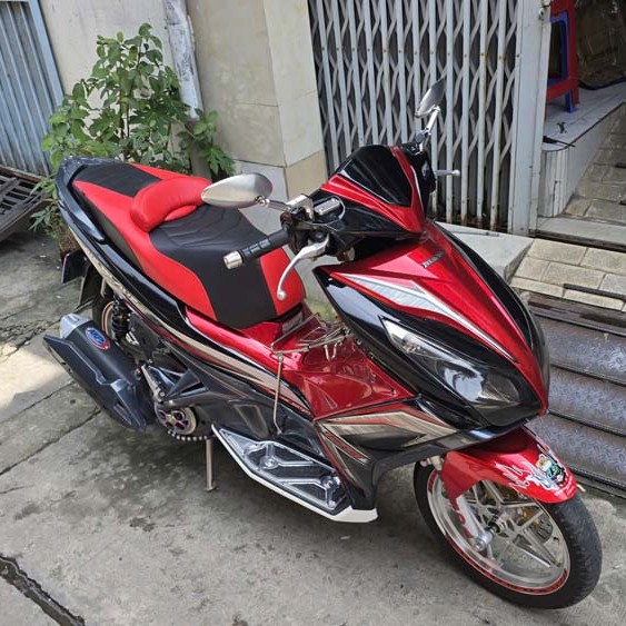 Yên xe Air Blade kiểu dáng thể thao _ AB-G06-RED