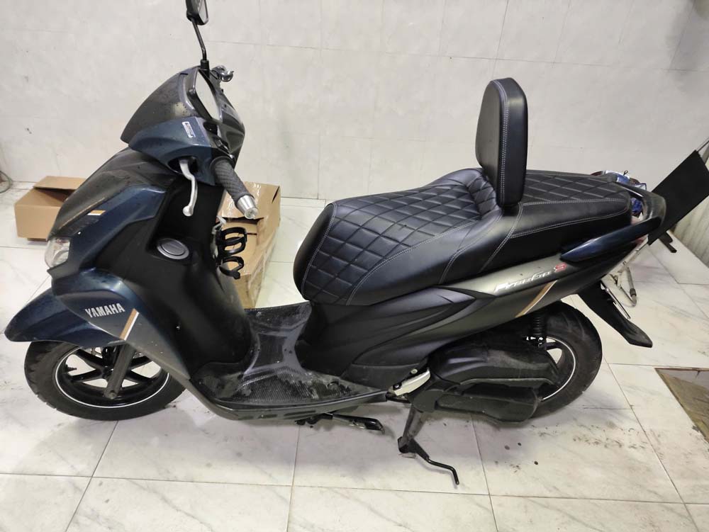Yên Xe Tựa Lưng Tháo Rời Cho Yamaha FreeGo_Frego-TL02-BLACK