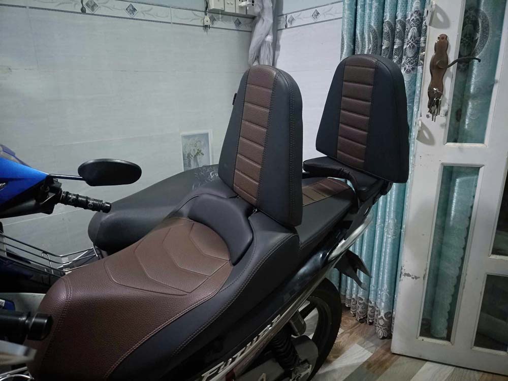 Yên xe tựa bật cho future tiện ích _ FUTURE-TL03-BROWN