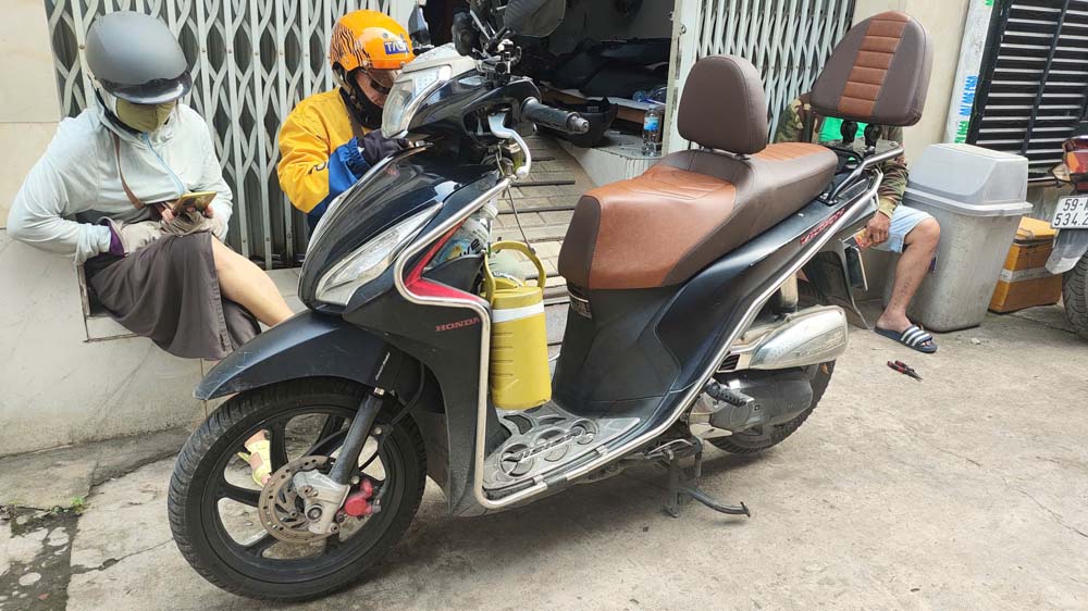 Yên Xe Tựa Tháo Rời Vision - Phối Nâu Đặc Biệt _ VISION-TL02-BROWN