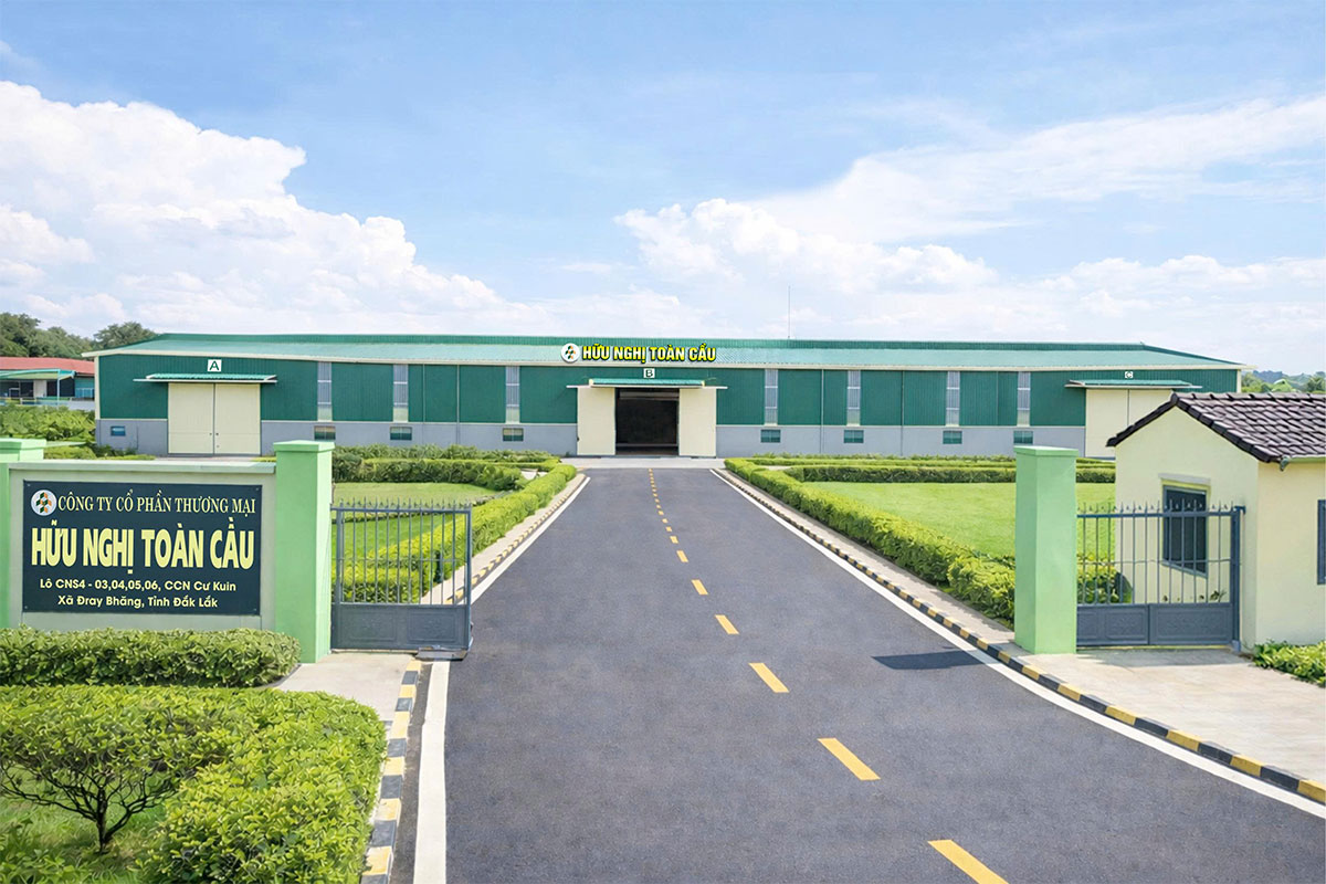 	CÔNG TY CỔ PHẦN THƯƠNG MẠI 