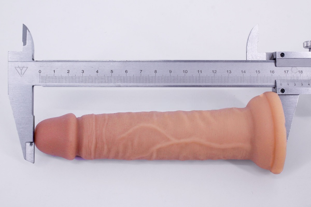 Dương Vật Giả Có Dây Đeo 7 inch không rung