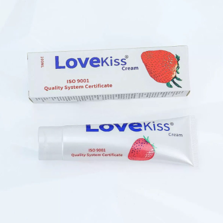 Gel Bôi Trơn Love Kiss Hương Dâu 100ml (Gốc Nước An Toàn, Ngọt Ngào Dễ Chịu & Chuẩn ISO 9001)