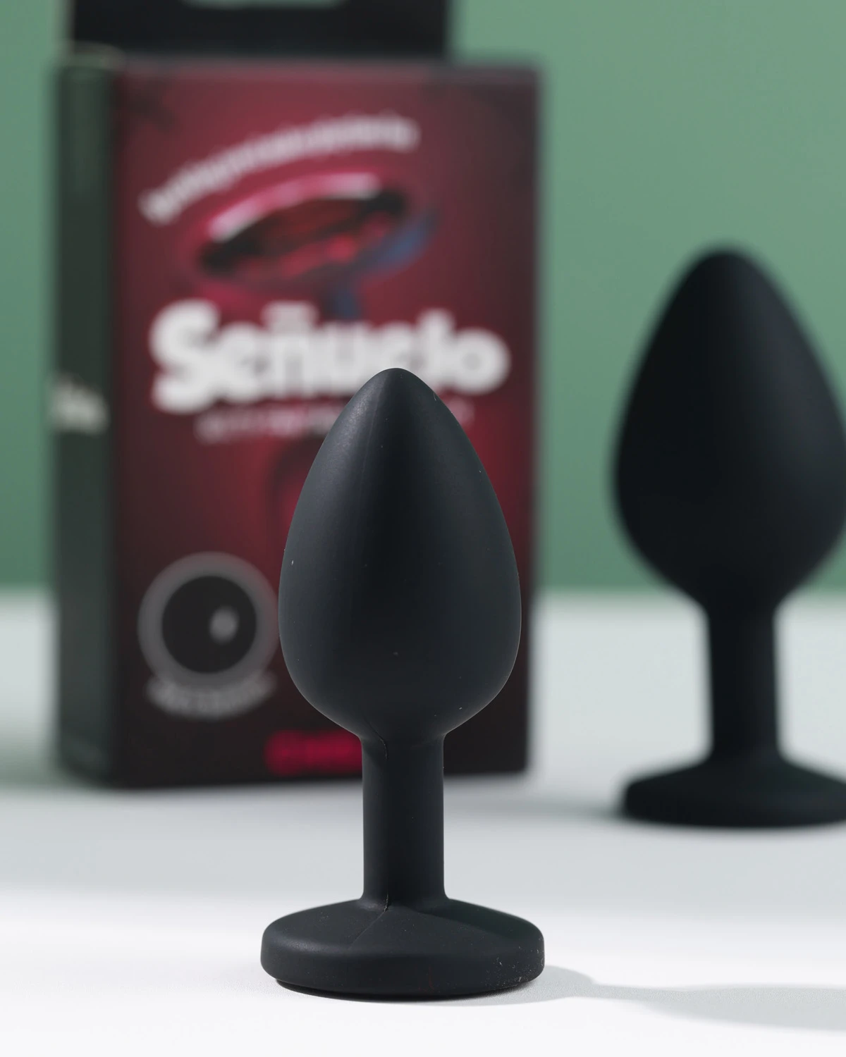 Đồ Chơi Hậu Môn Silicone Chisa Senuelo Đính Đá Lấp Lánh