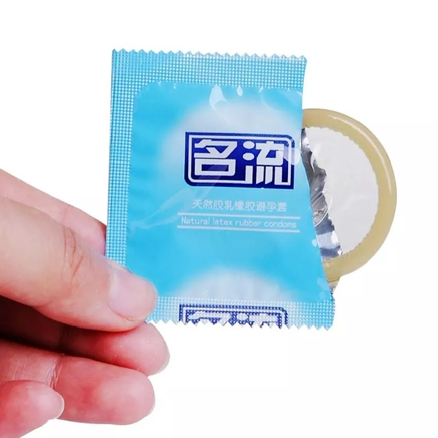Bao Cao Su Siêu Mỏng 002 Hộp 10 Cái (Cao Su Thiên Nhiên Trong Suốt, Ôm Sát Vừa Vặn)