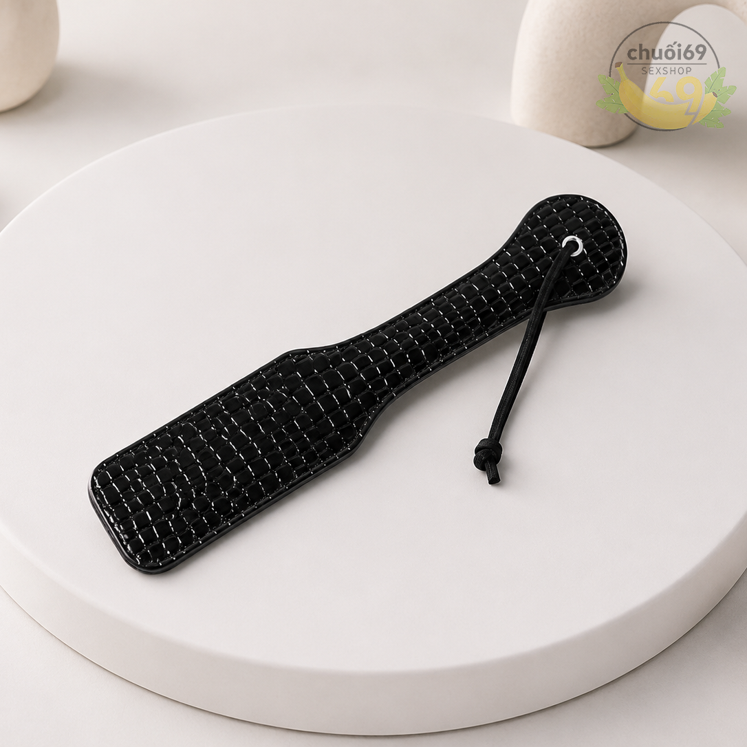 Roi Bạo Dâm Tét Mông Cực Kích Thích