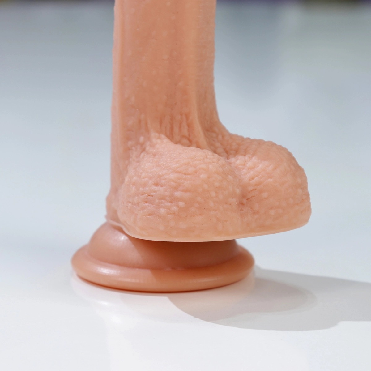 Lovetoy Natural Cock Silicon Cao Cấp Mềm Mịn Hít Tường