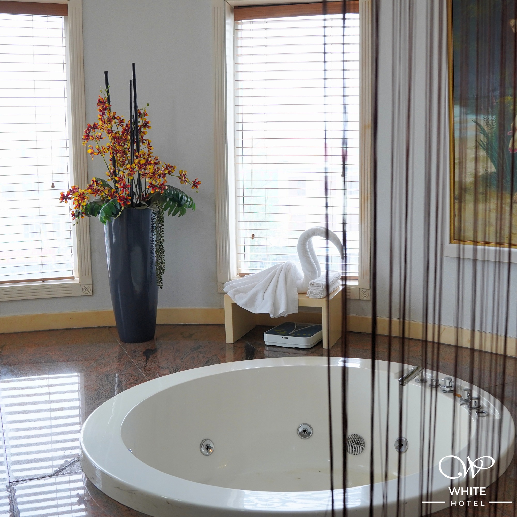 dịch vụ tiện nghi tại khách sạn 3 sao ở Hà Tĩnh - PTD White Hotel & Restaurant