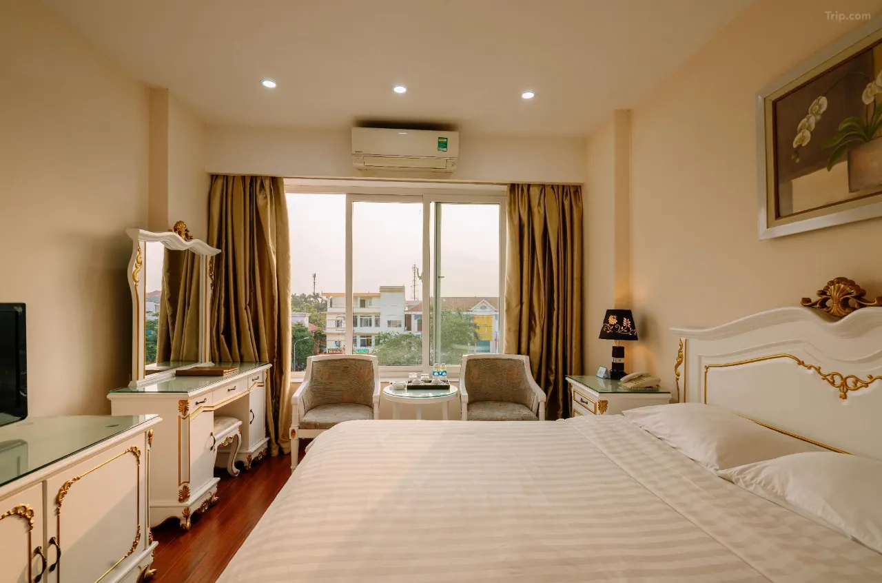 Phong khach san sang trong chuan 3 sao Plus tai White Hotel Ha Tinh