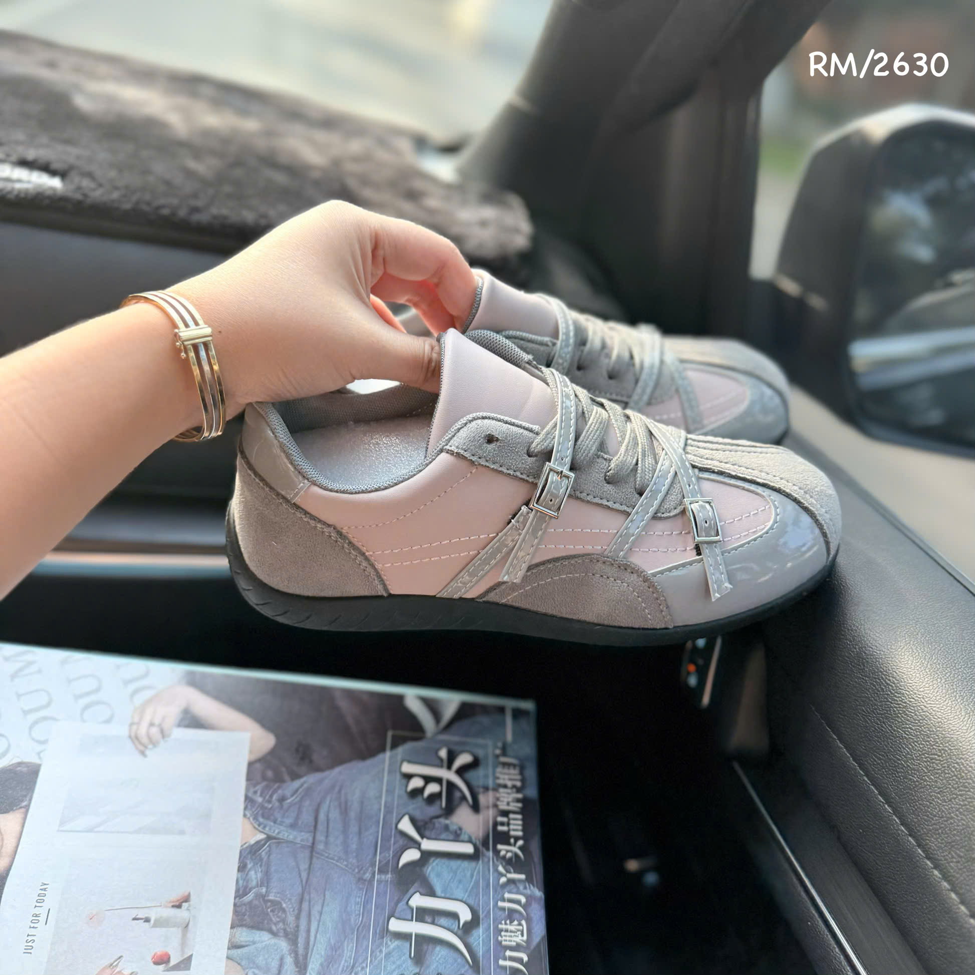 giày thể thao 2630 QC