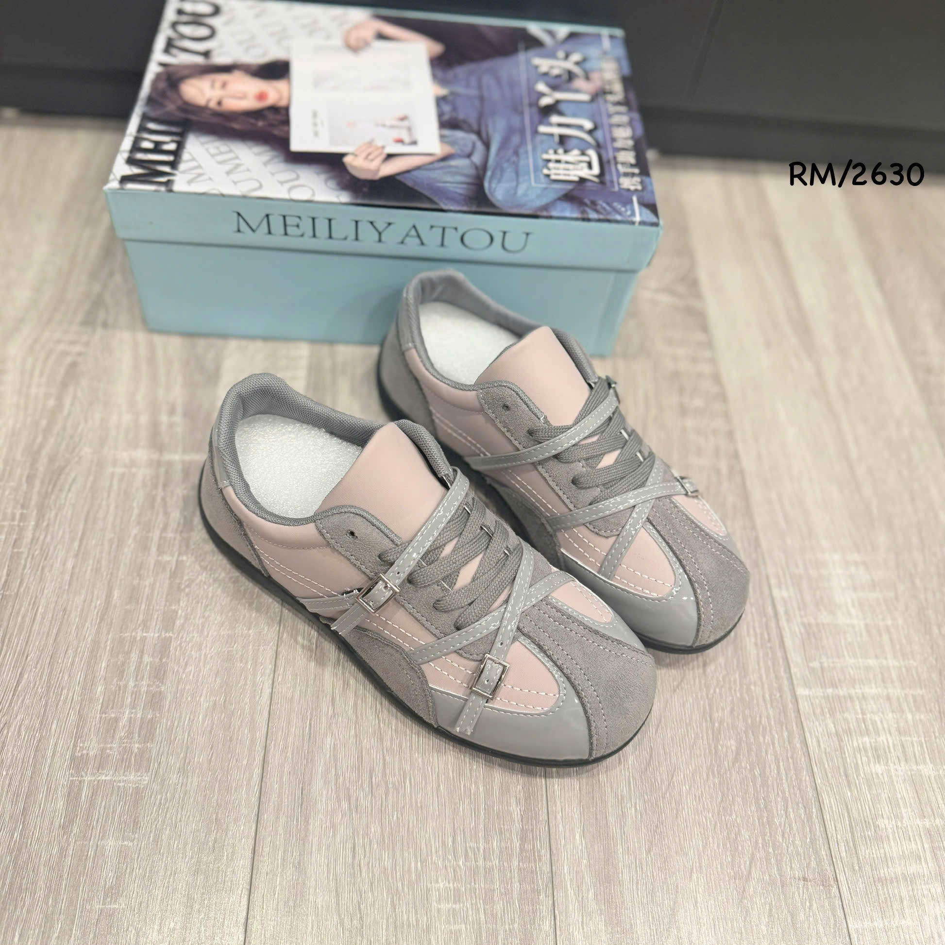 giày thể thao 2630 QC