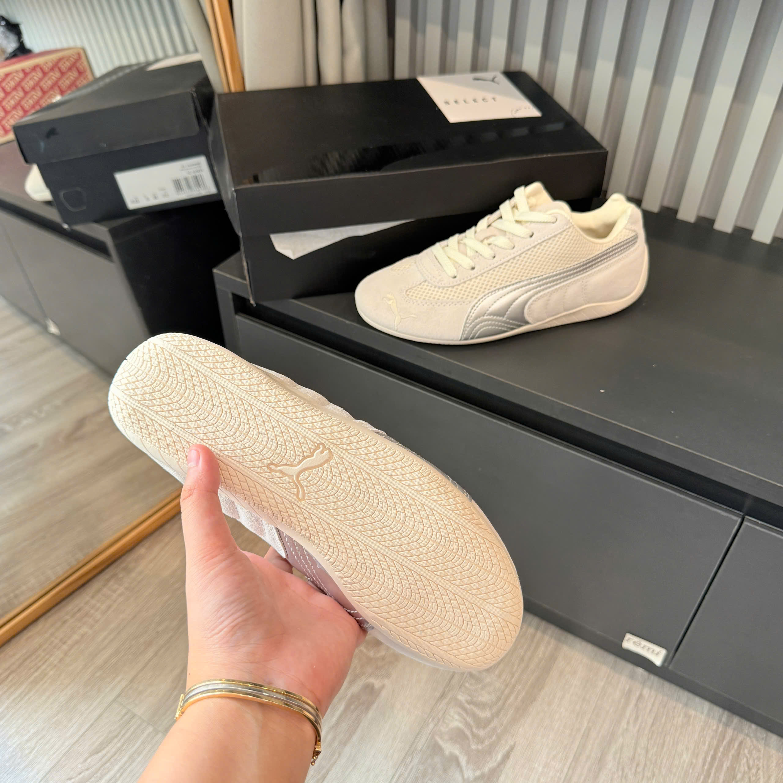puma speedcat xám kem