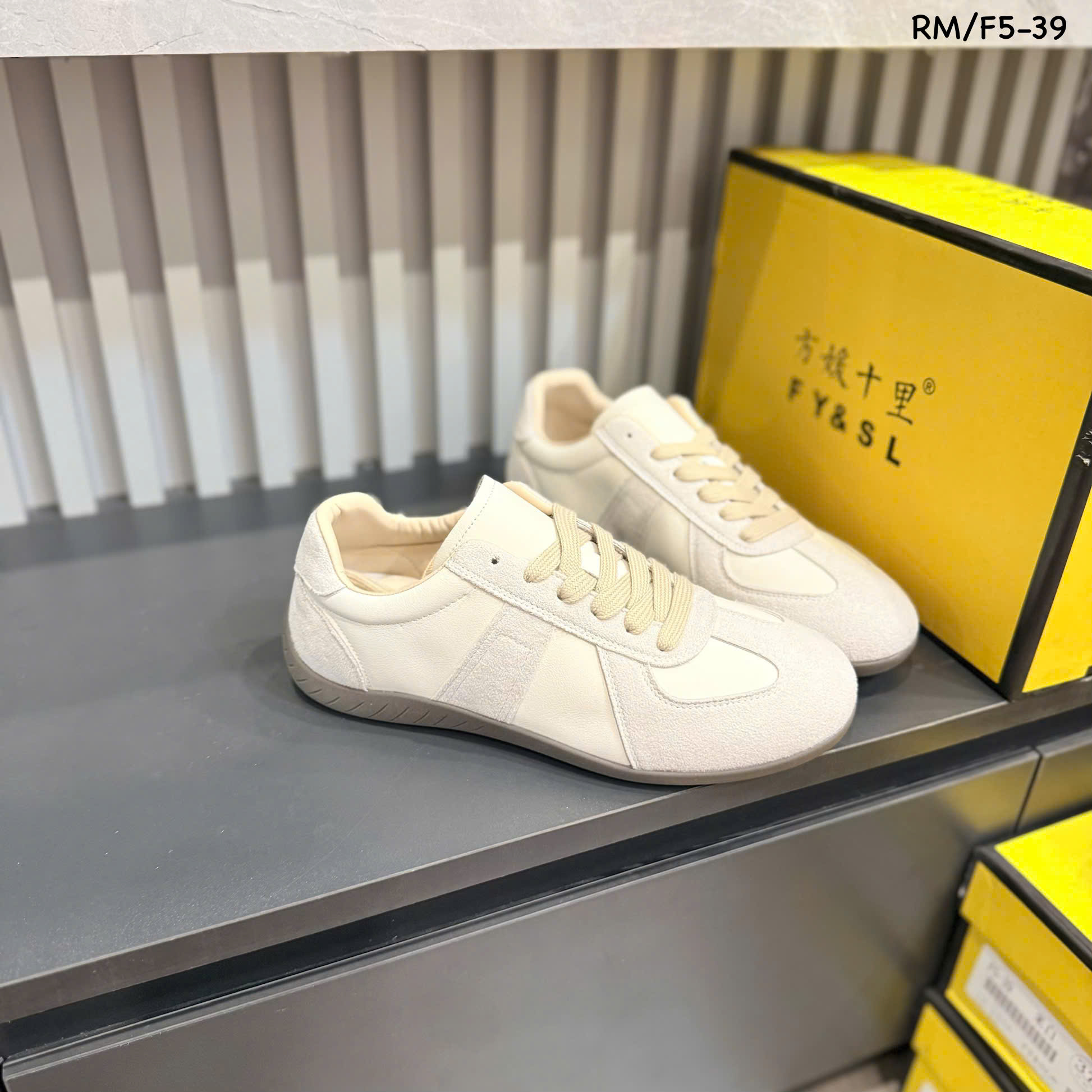 giày thể thao F5-39 QC