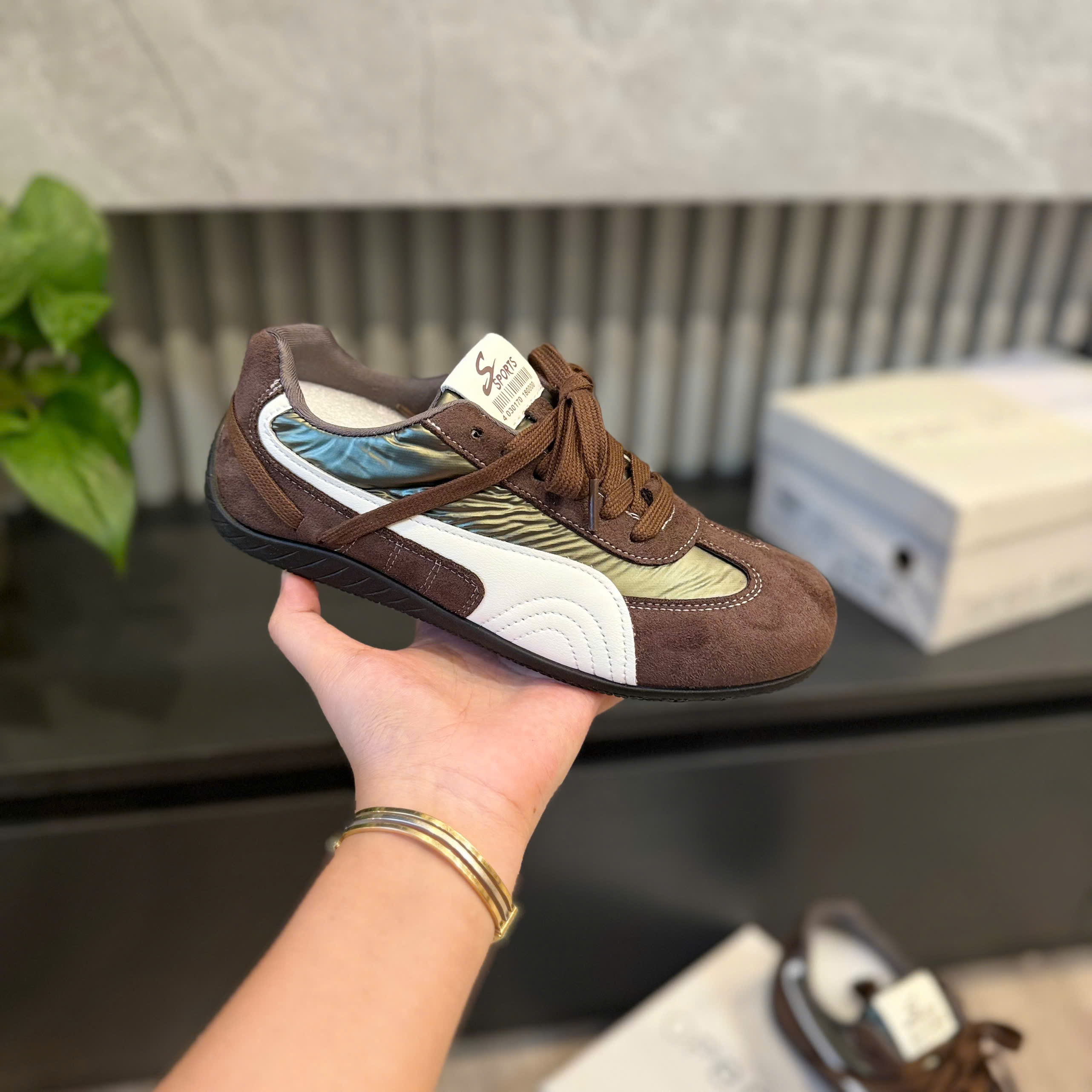 giày thể thao k817 QC