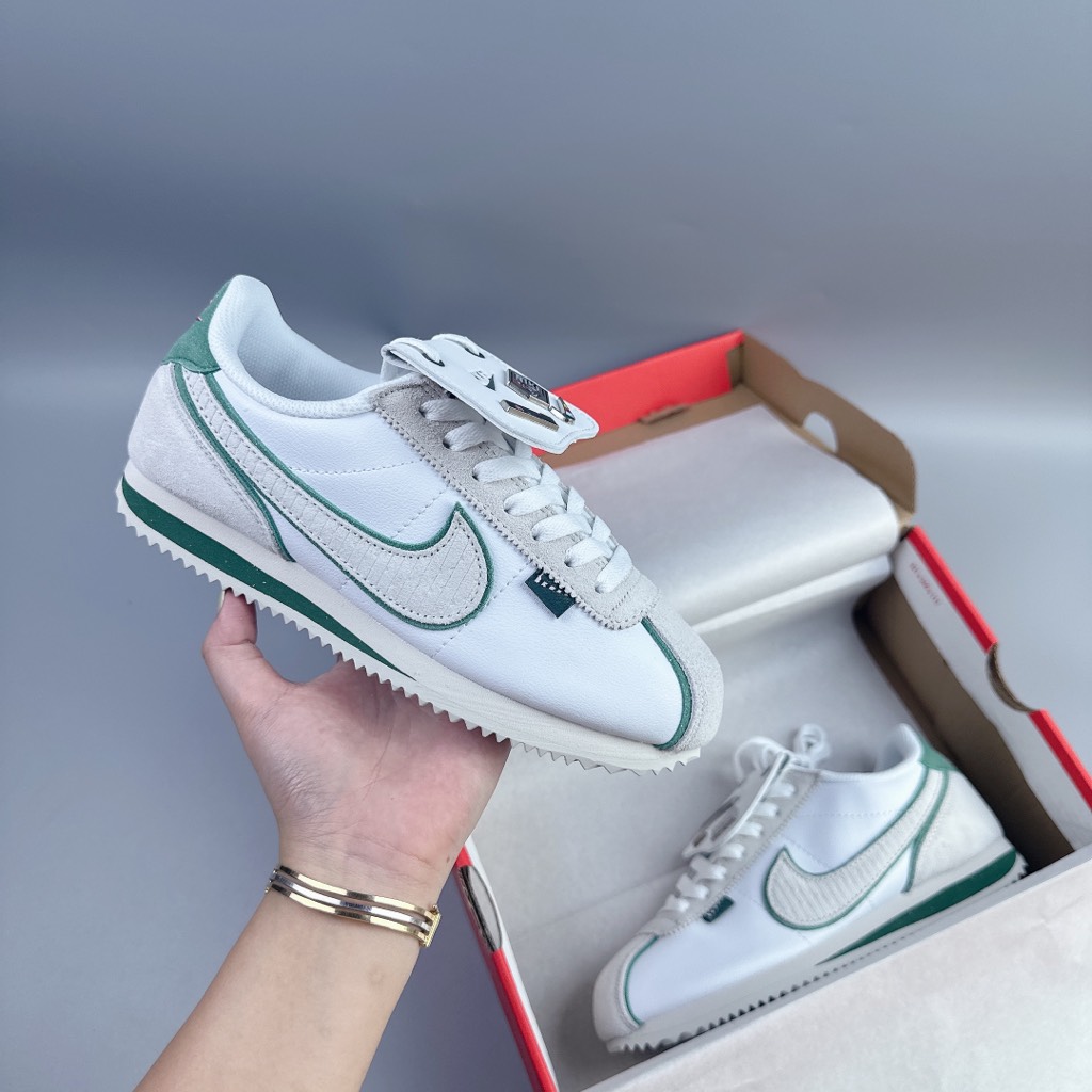 nike cortez trắng xanh
