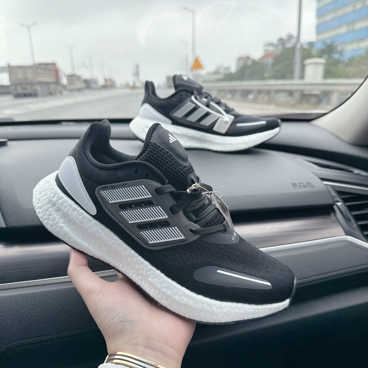 ADD PURE BOOST ĐEN