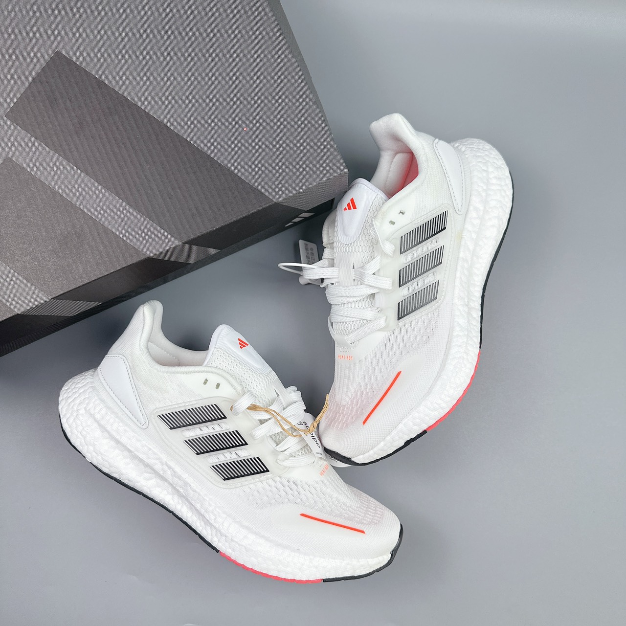 add pure boost trắng cam