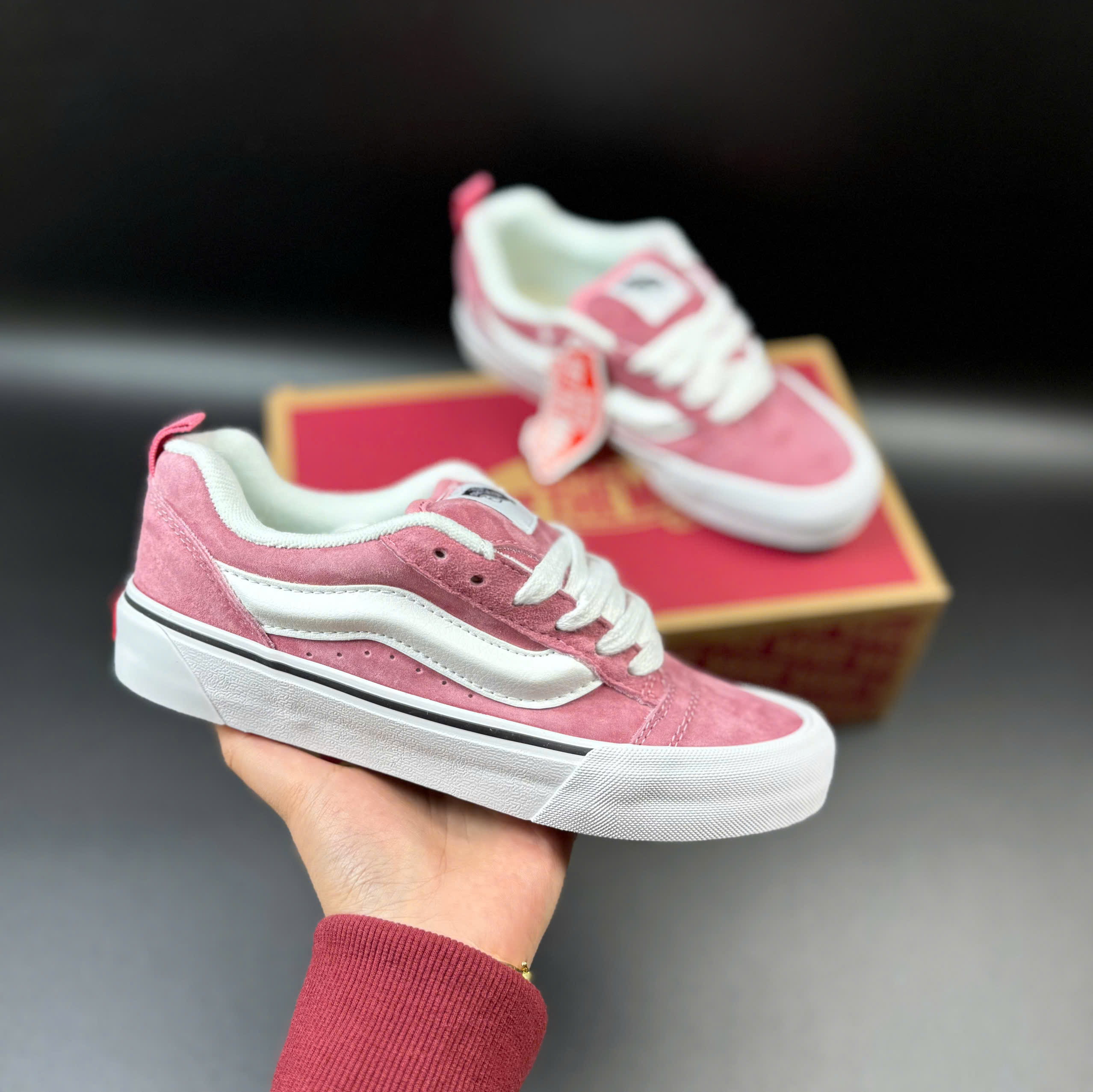 vans knu hồng