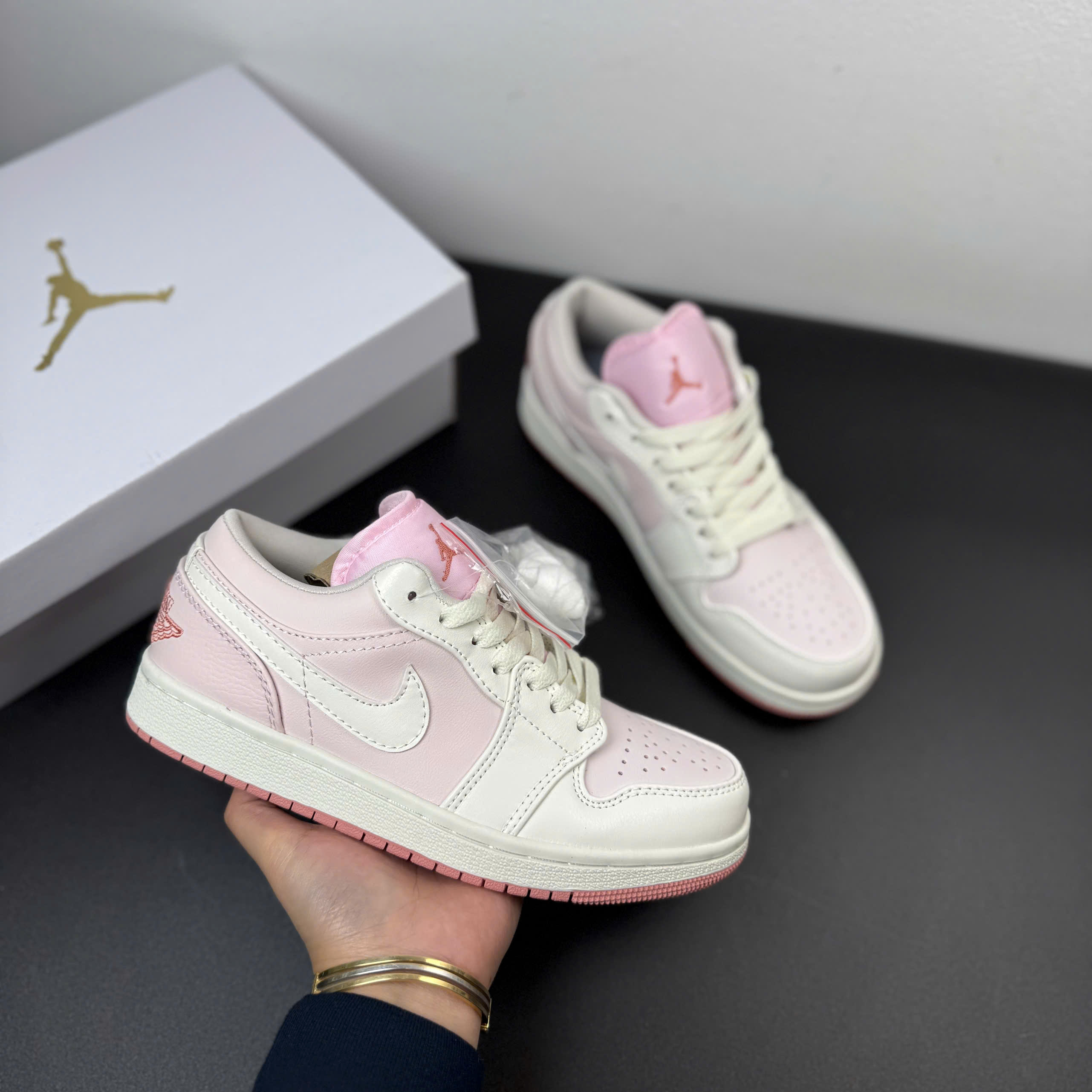 jd trắng hồng thấp sc