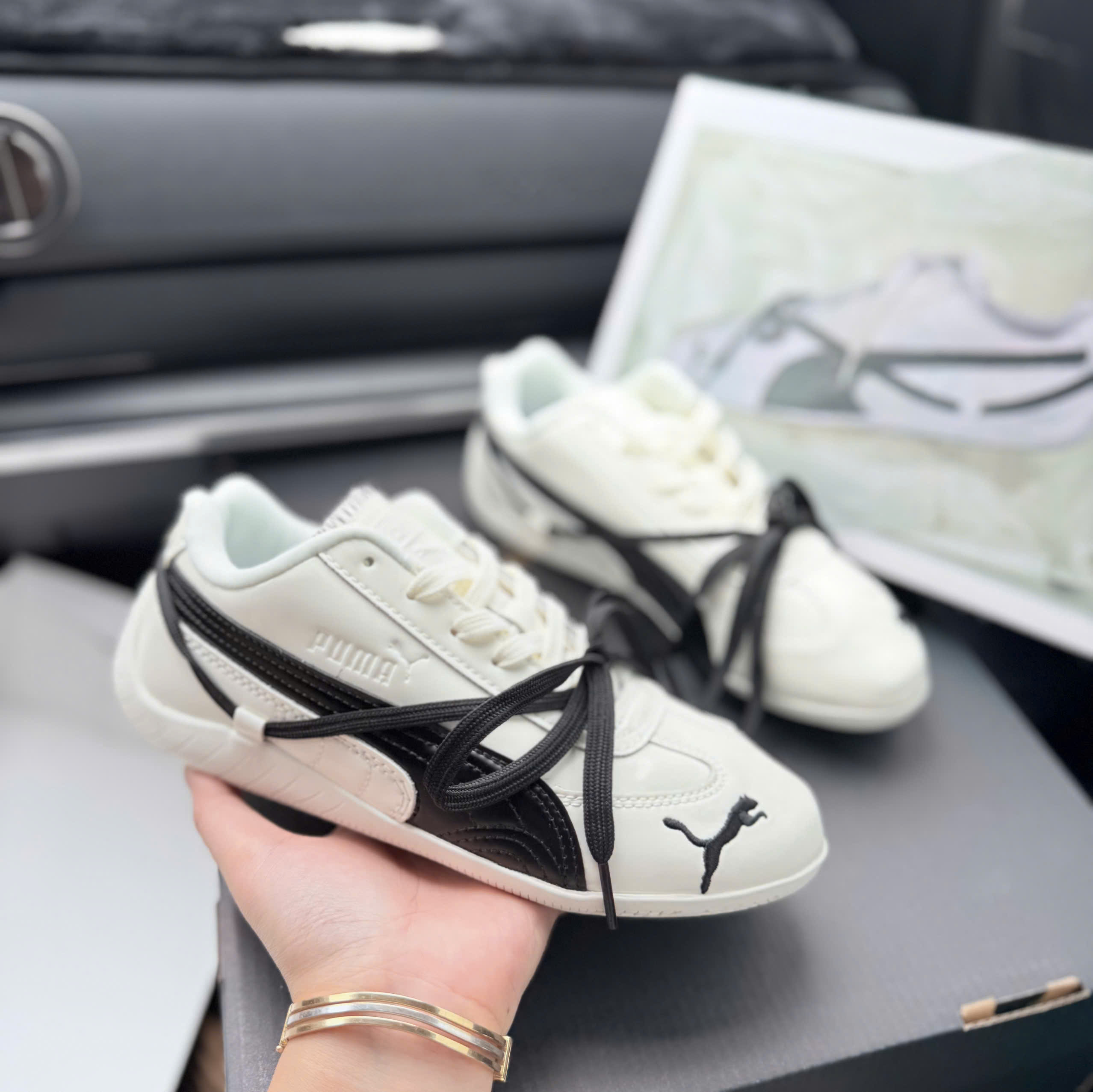 PM ROsie trắng rep