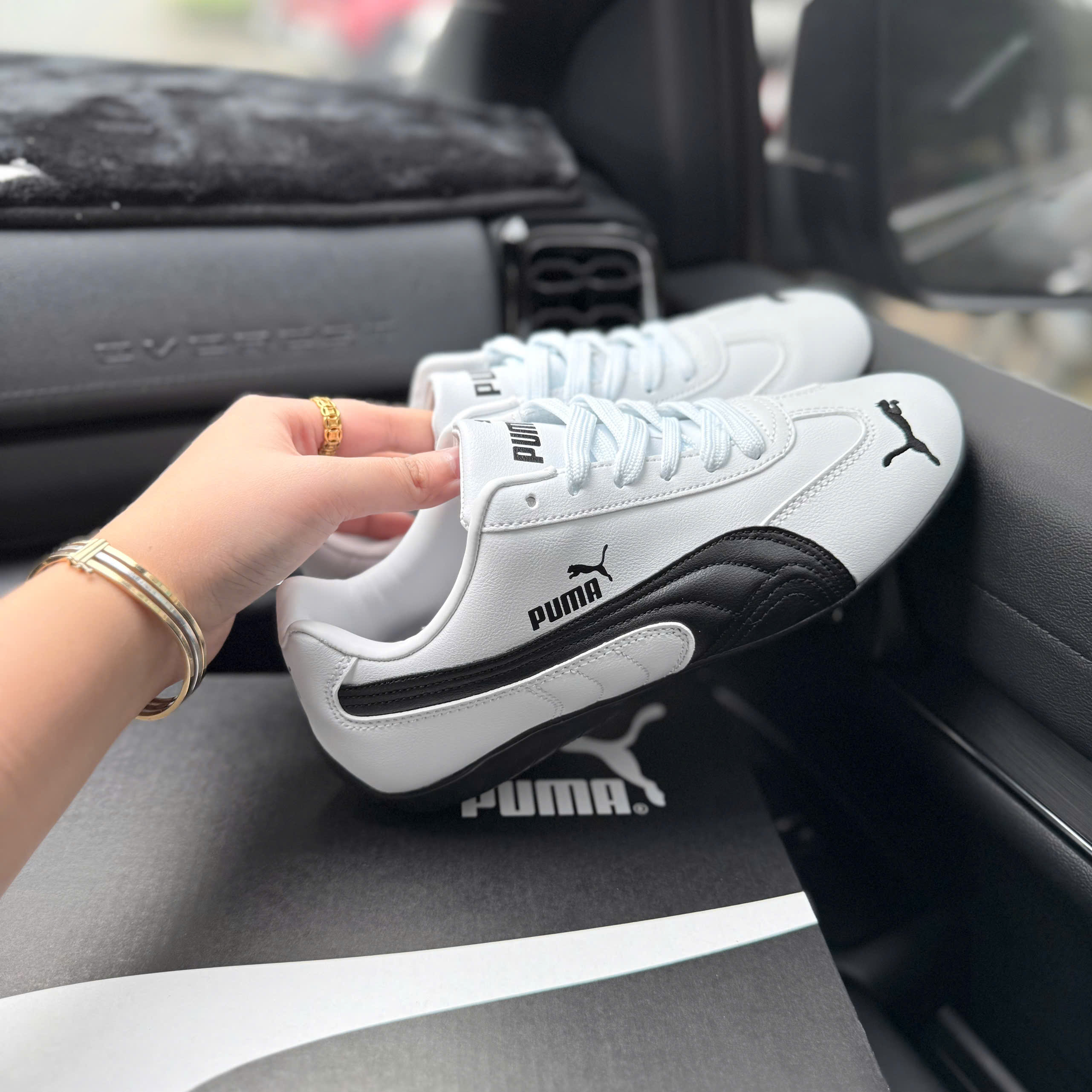 puma speedcat trắng đen