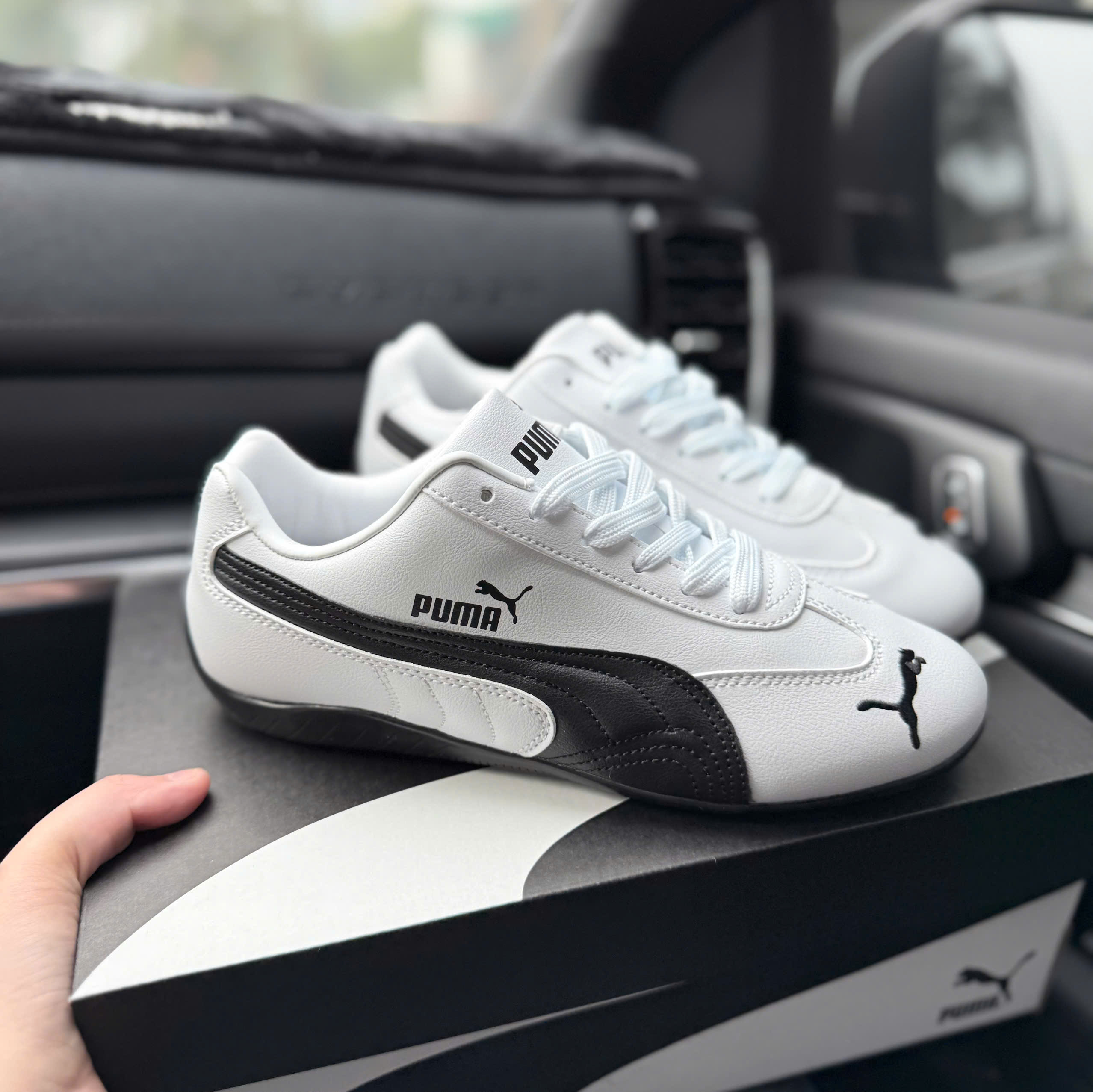 puma speedcat trắng đen