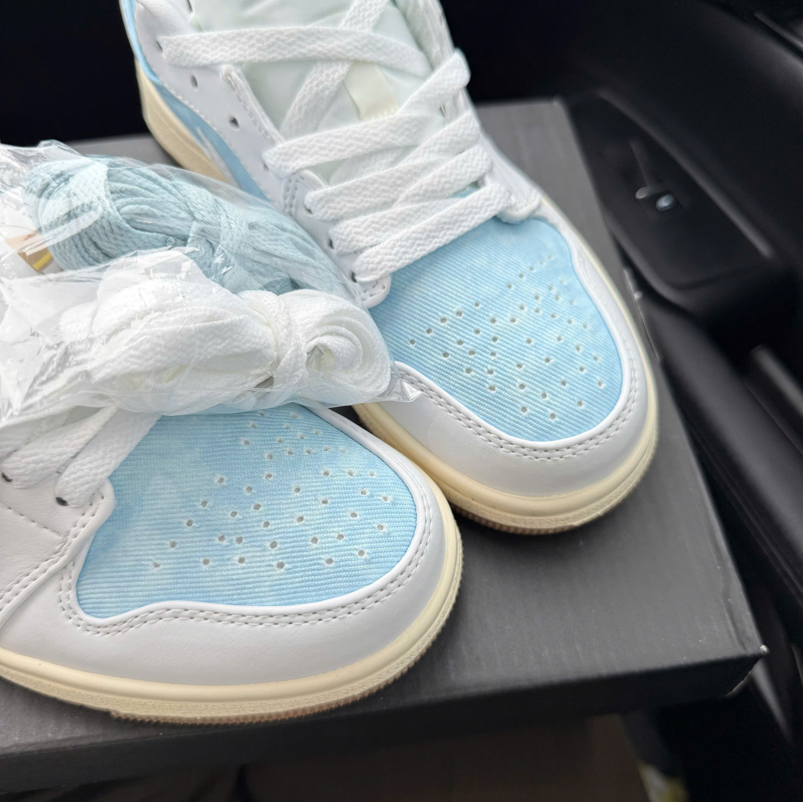 jd trắng xanh thấp