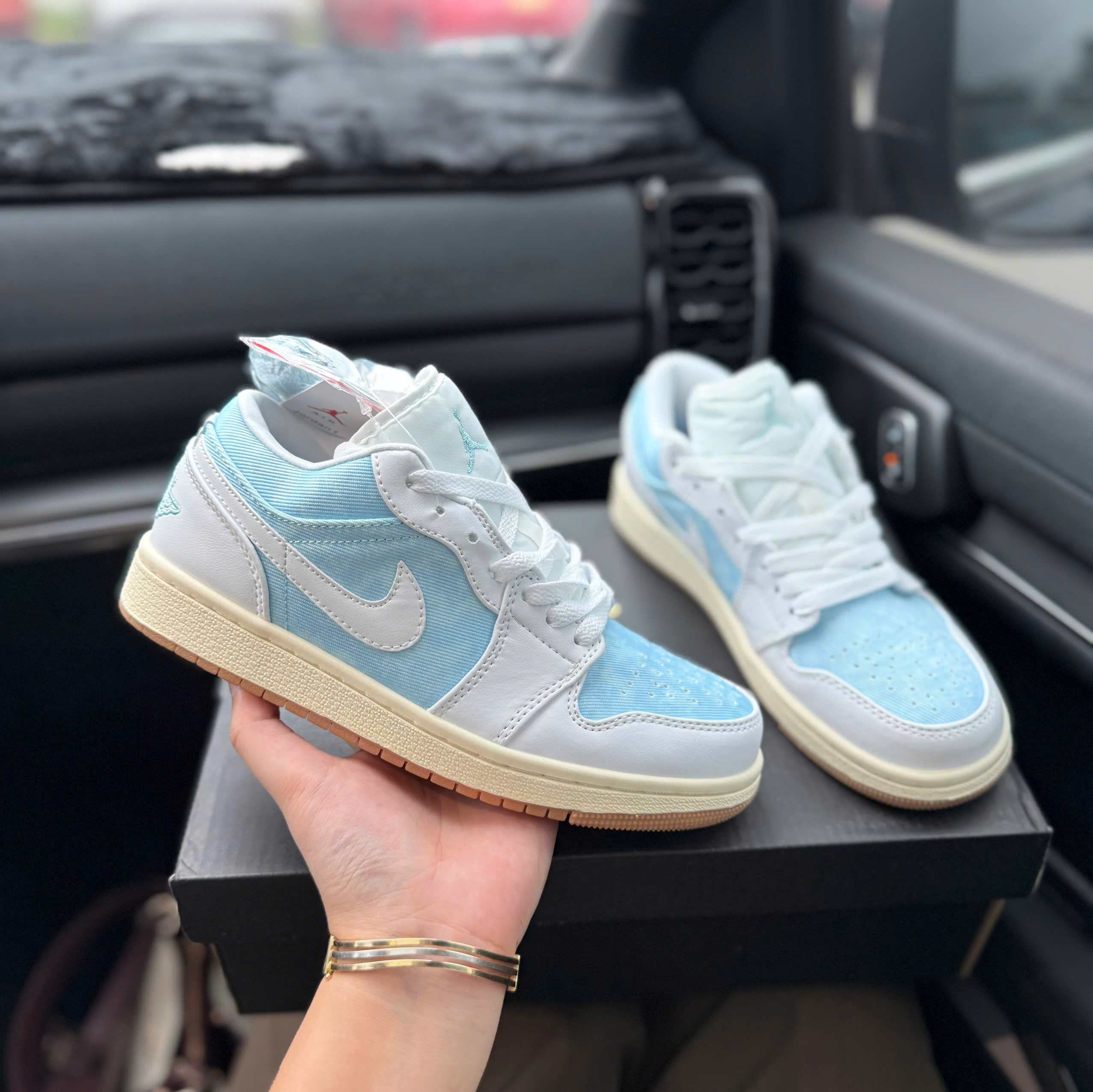 jd trắng xanh thấp