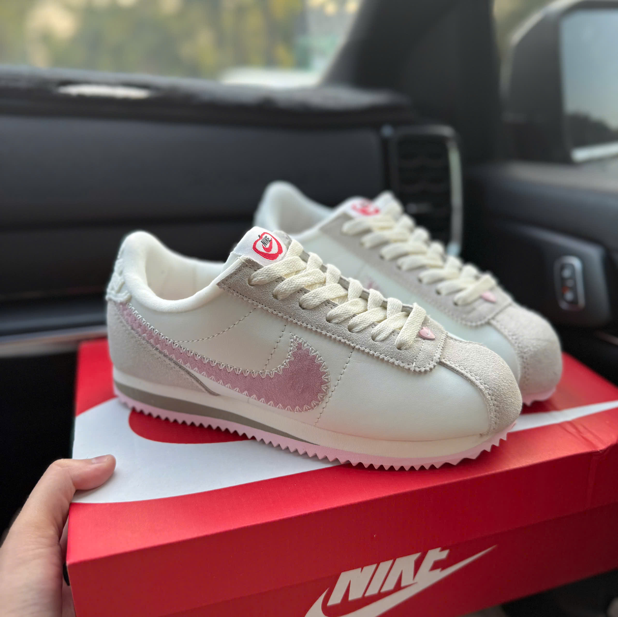 nike cortez vlt hồng