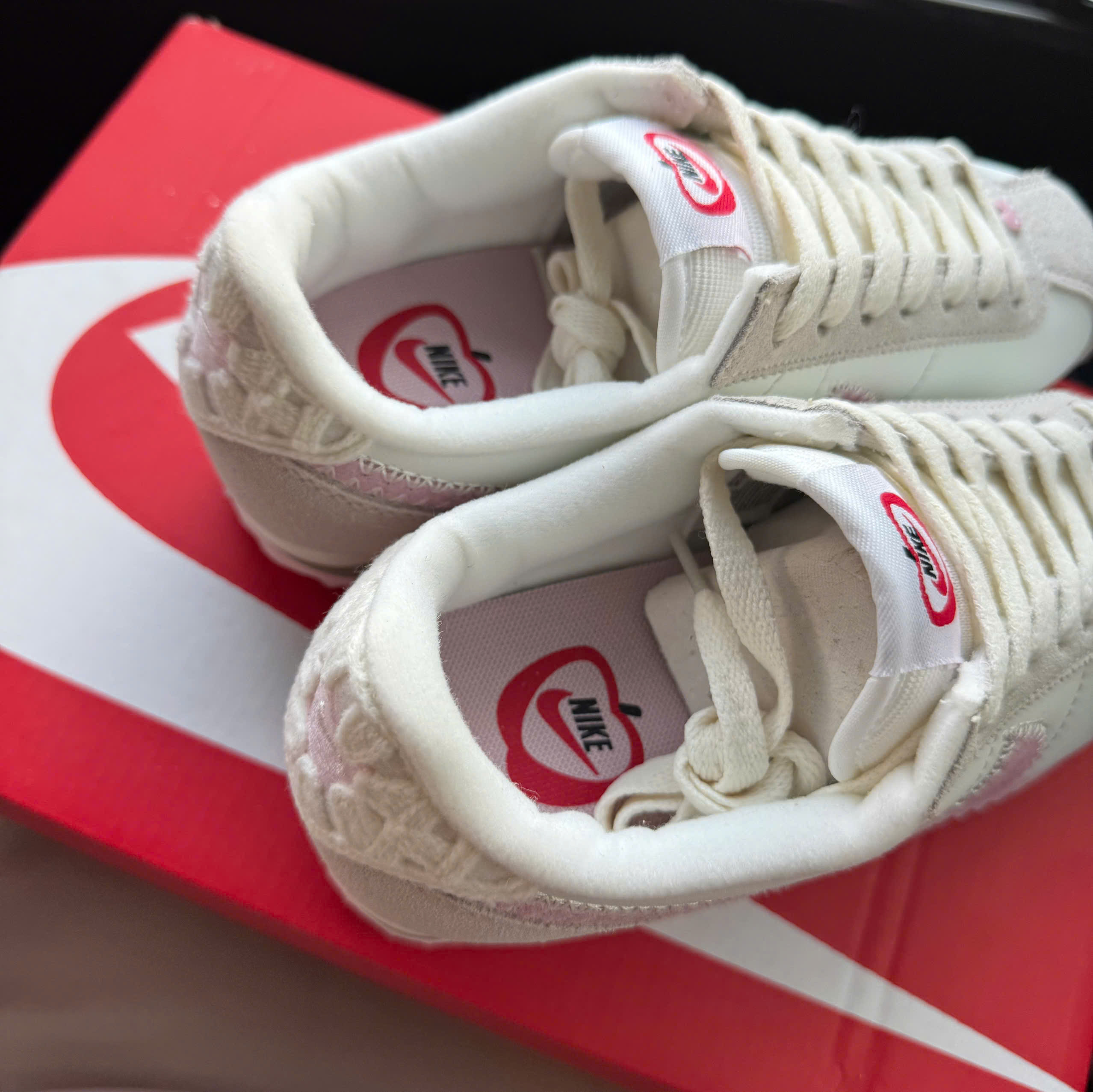 nike cortez vlt hồng