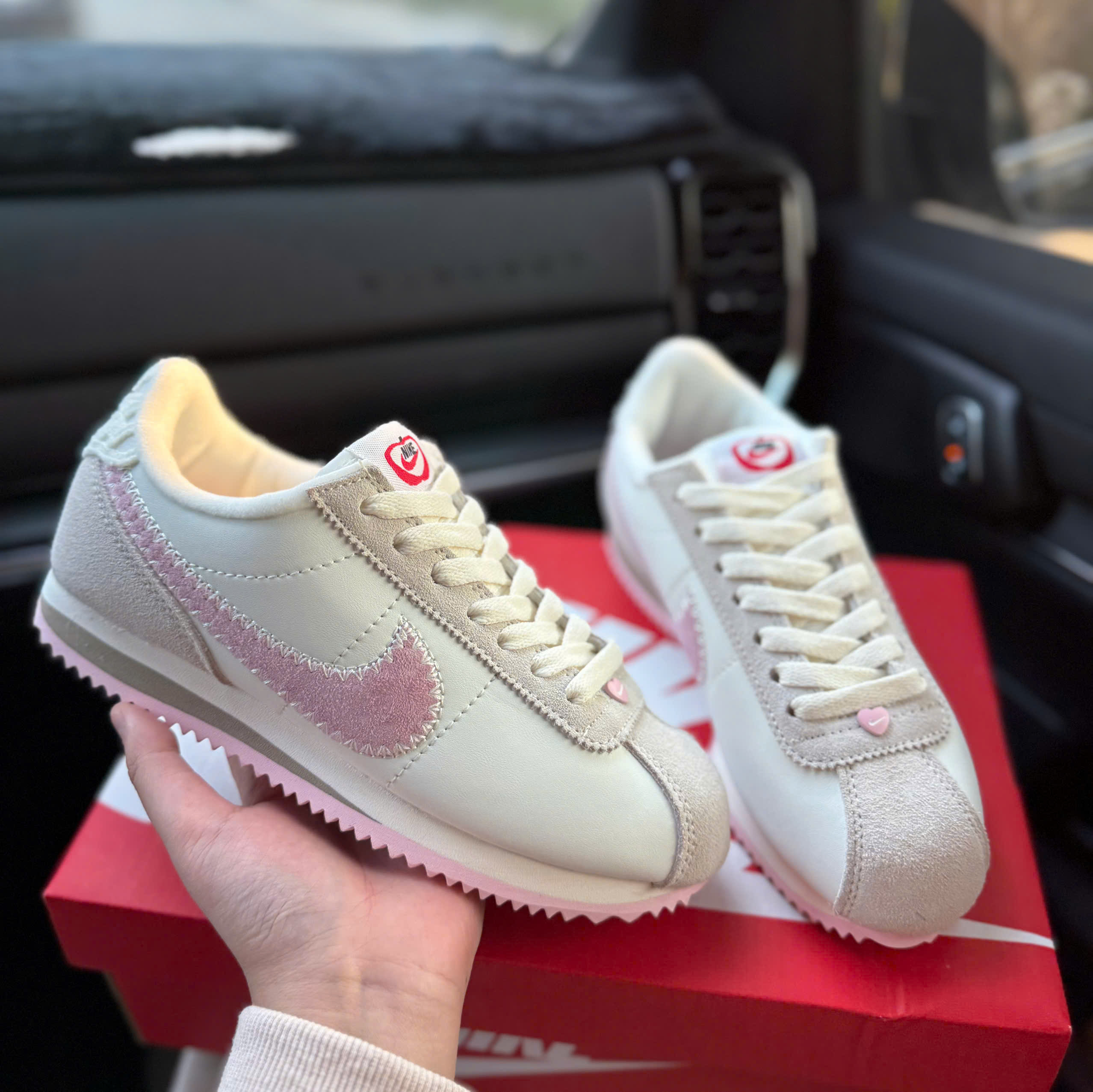 nike cortez vlt hồng