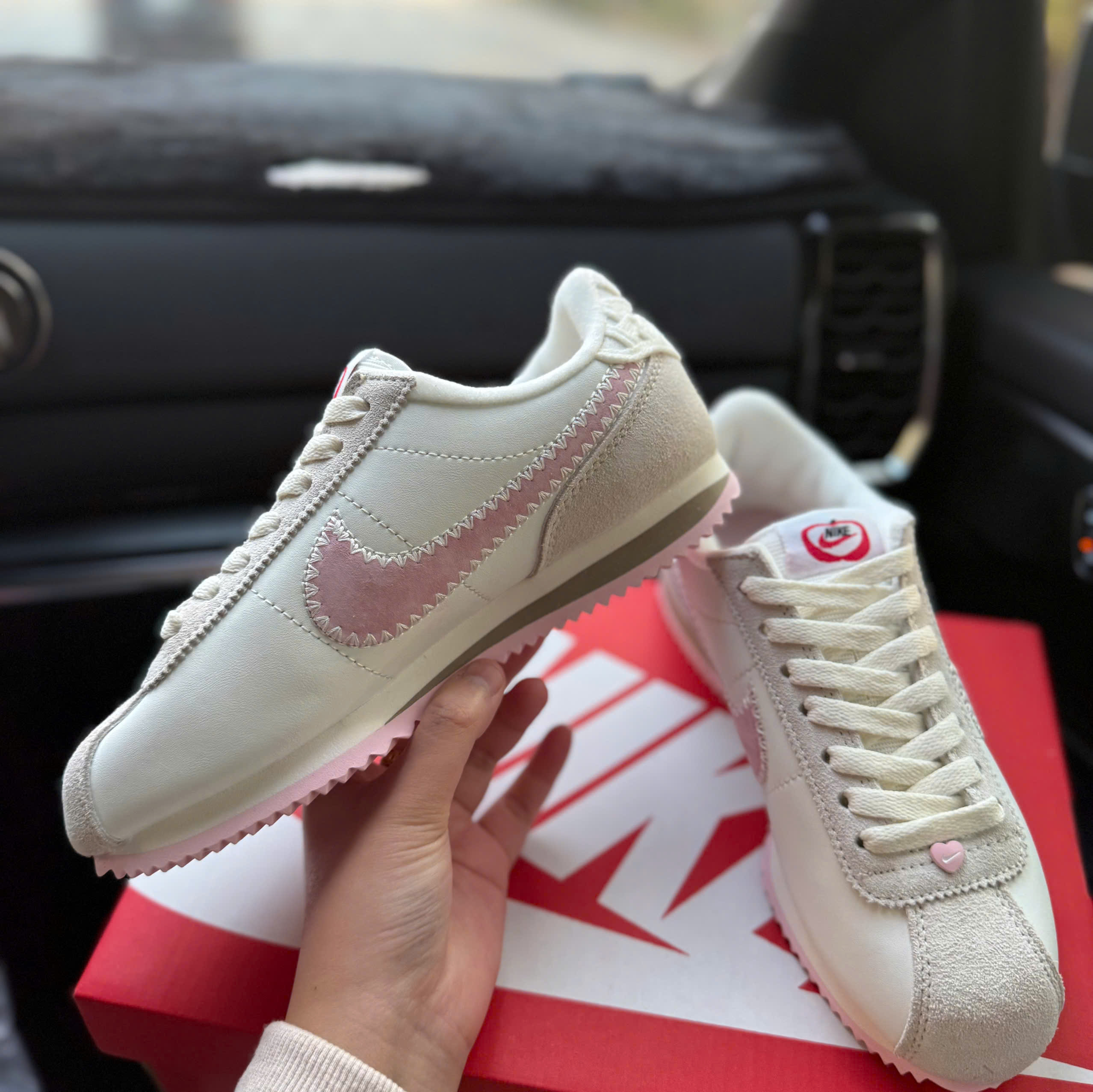 nike cortez vlt hồng