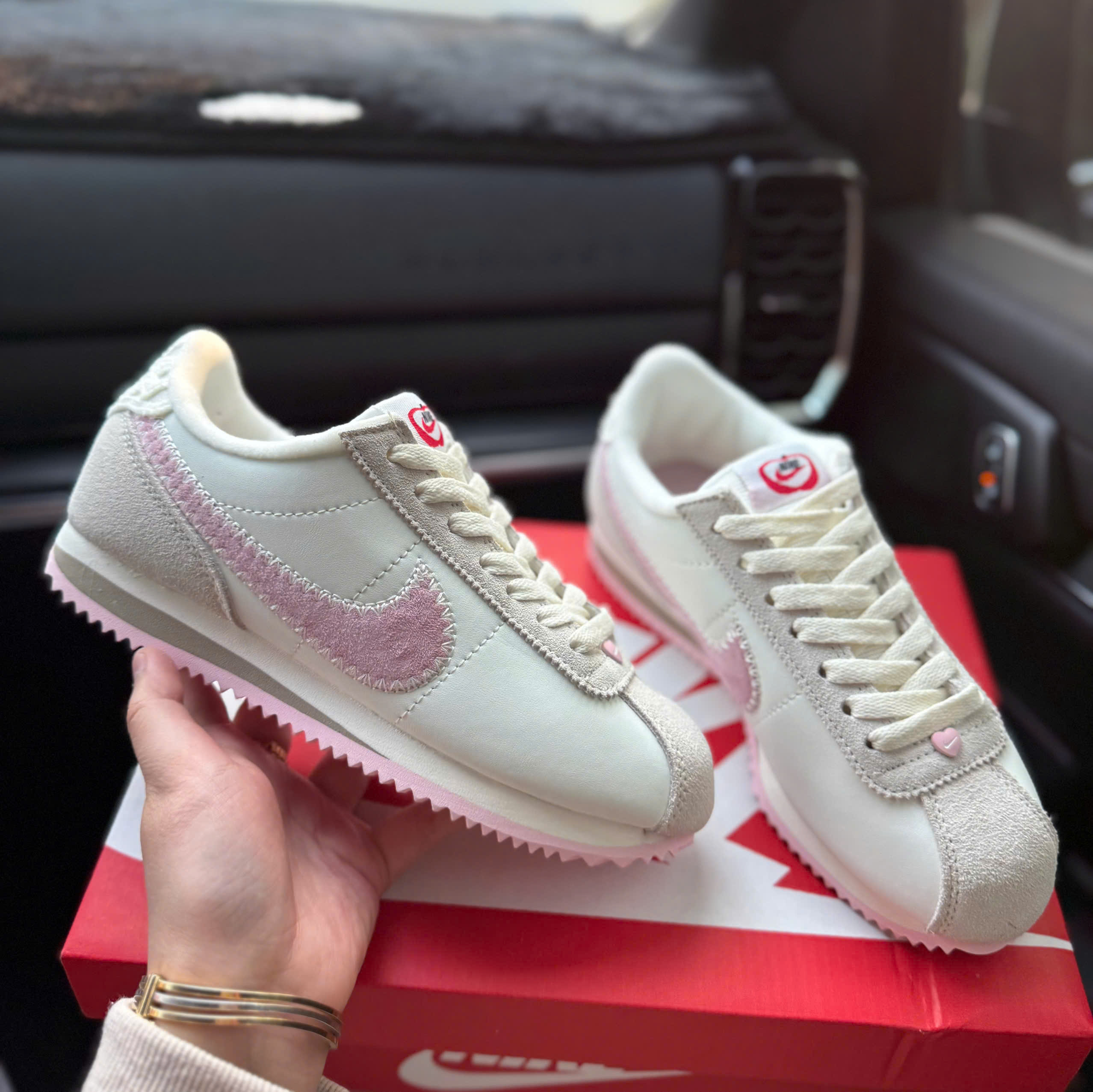 nike cortez vlt hồng