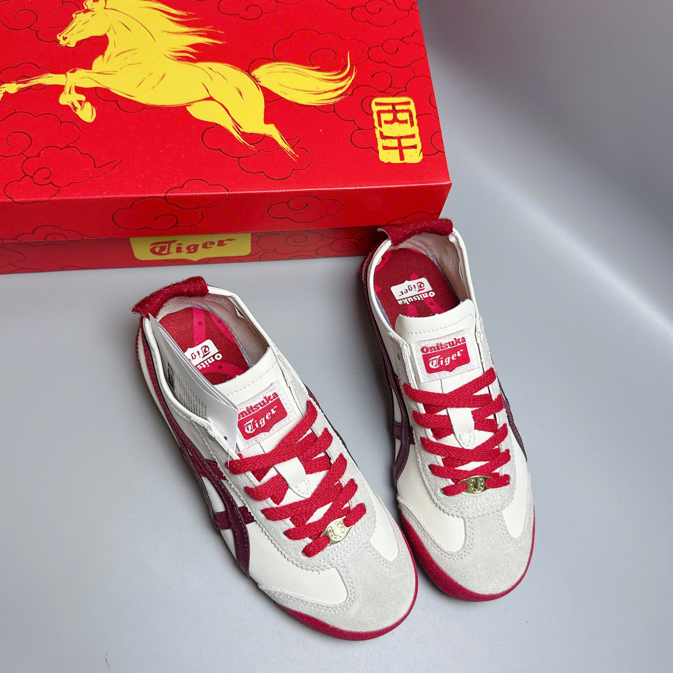 tiger kem đỏ (new year)