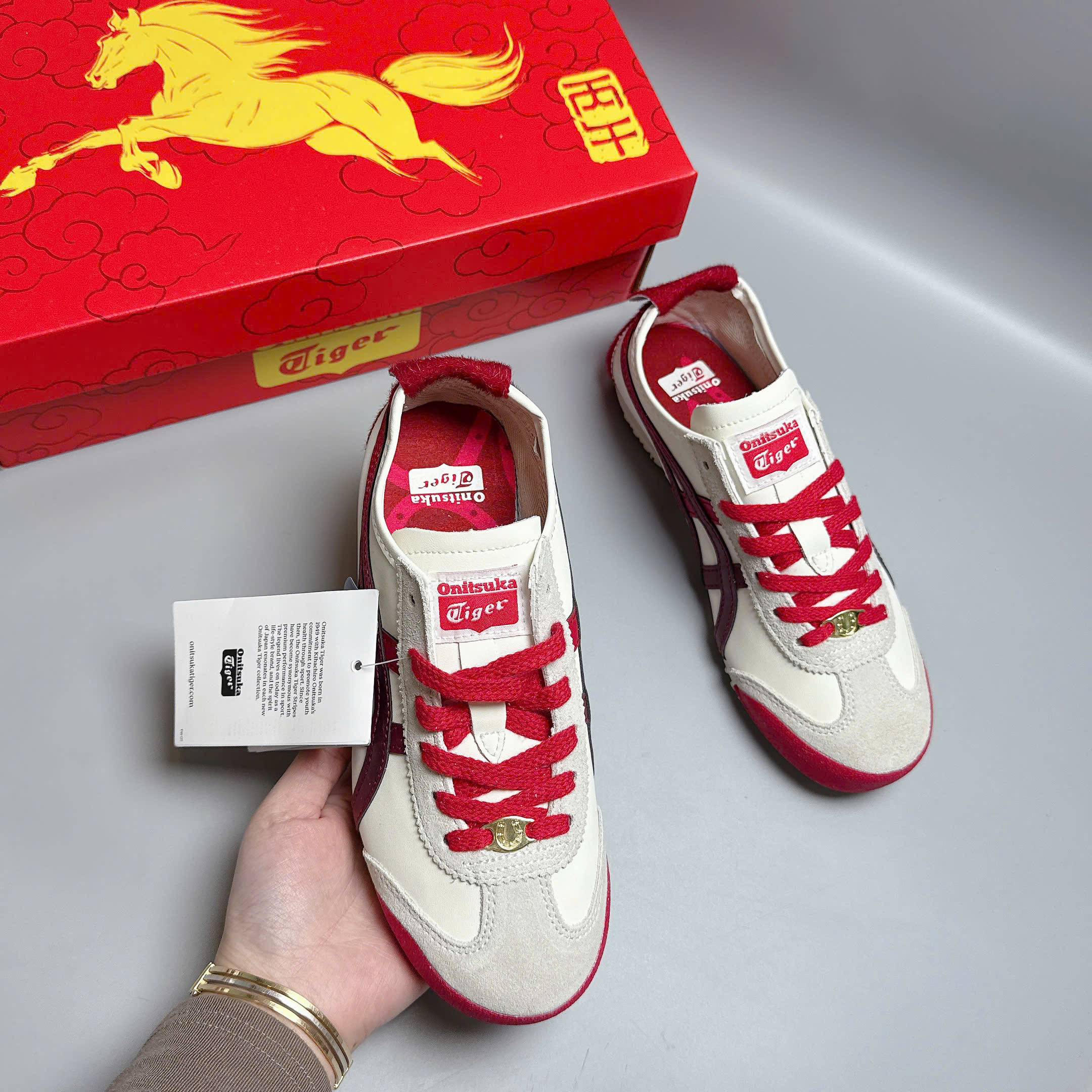 tiger kem đỏ (new year)