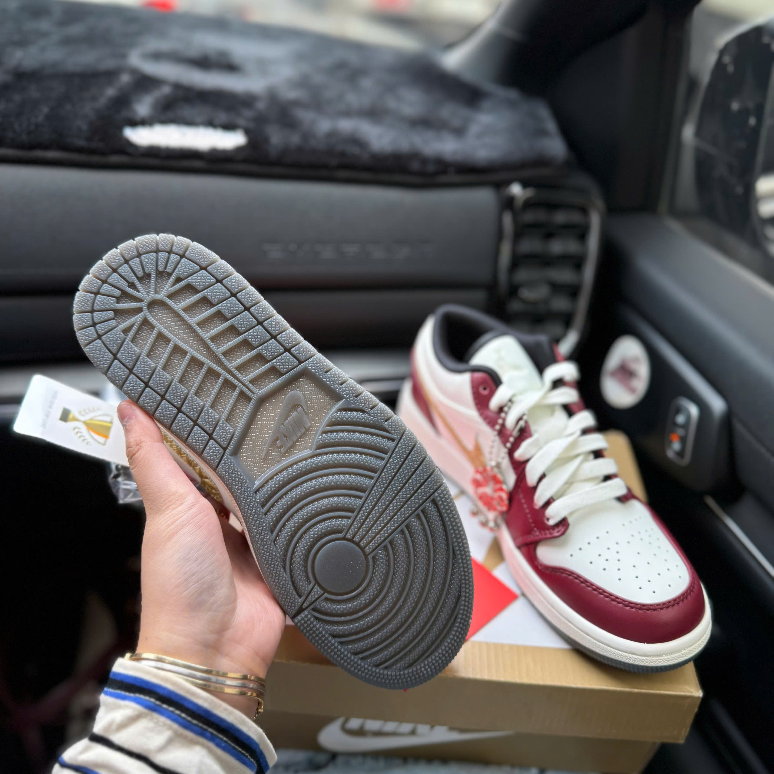 jd rồng đỏ (có tag hoa)