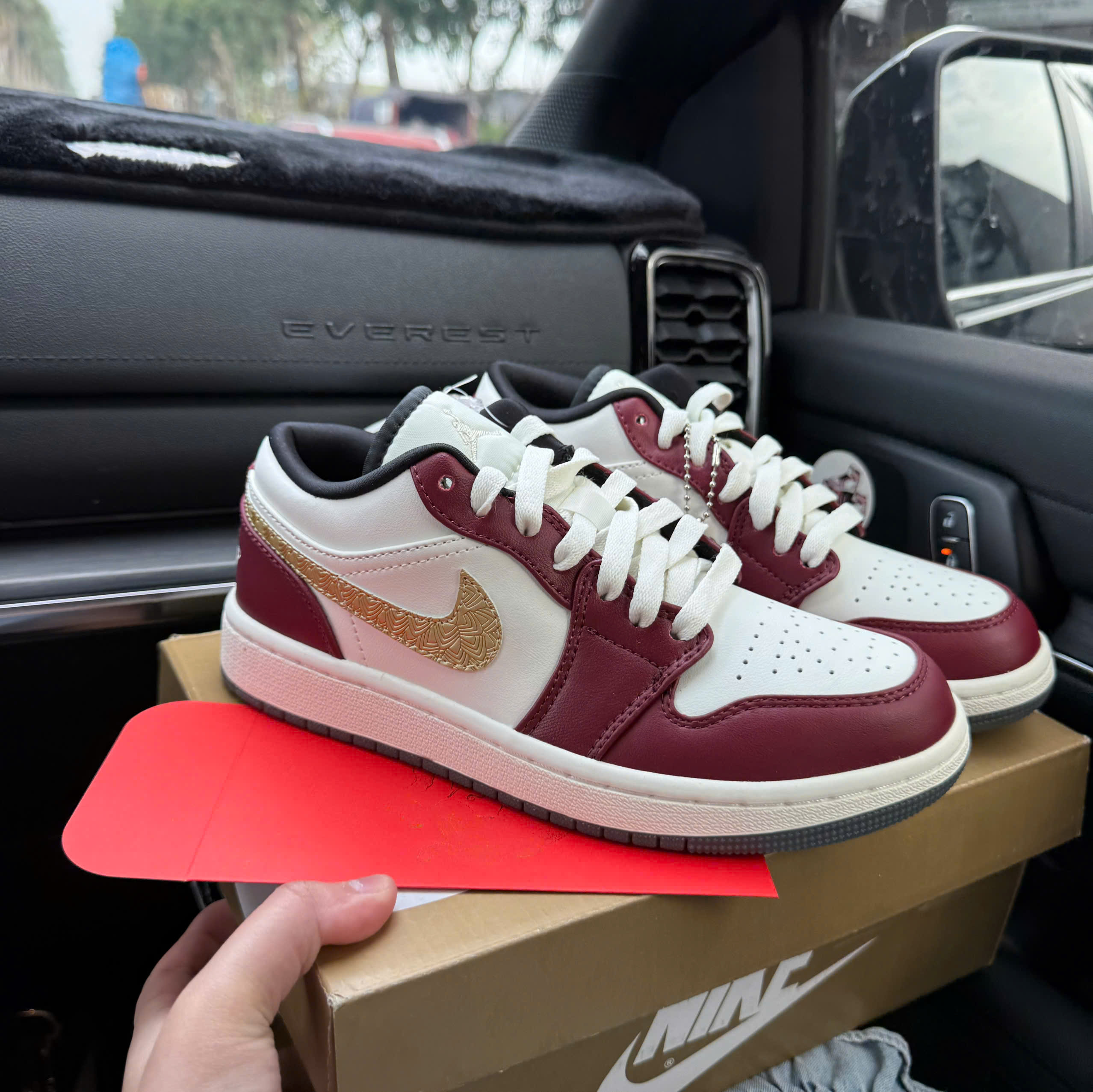 jd rồng đỏ (có tag hoa)