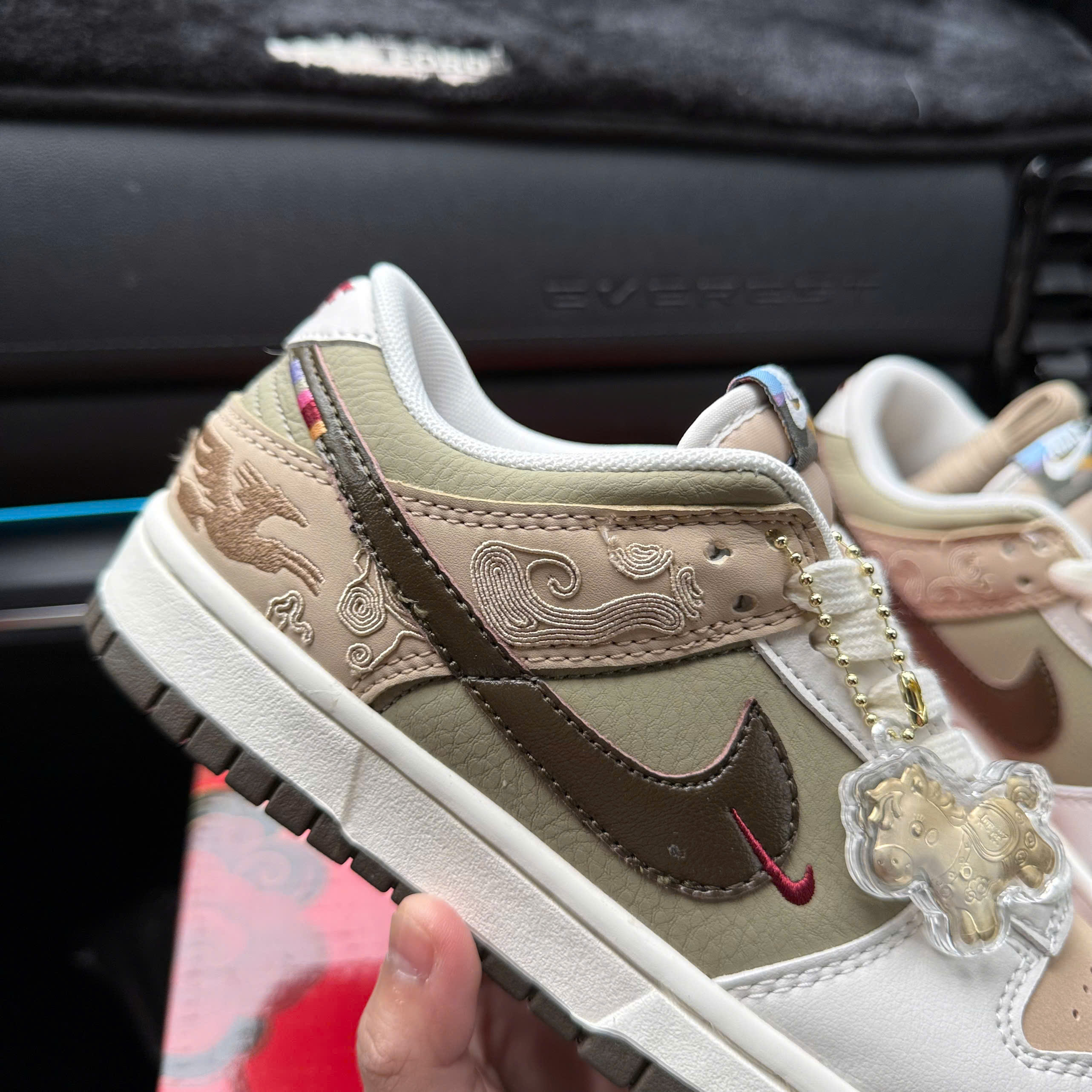 nike  SB ngựa 2026