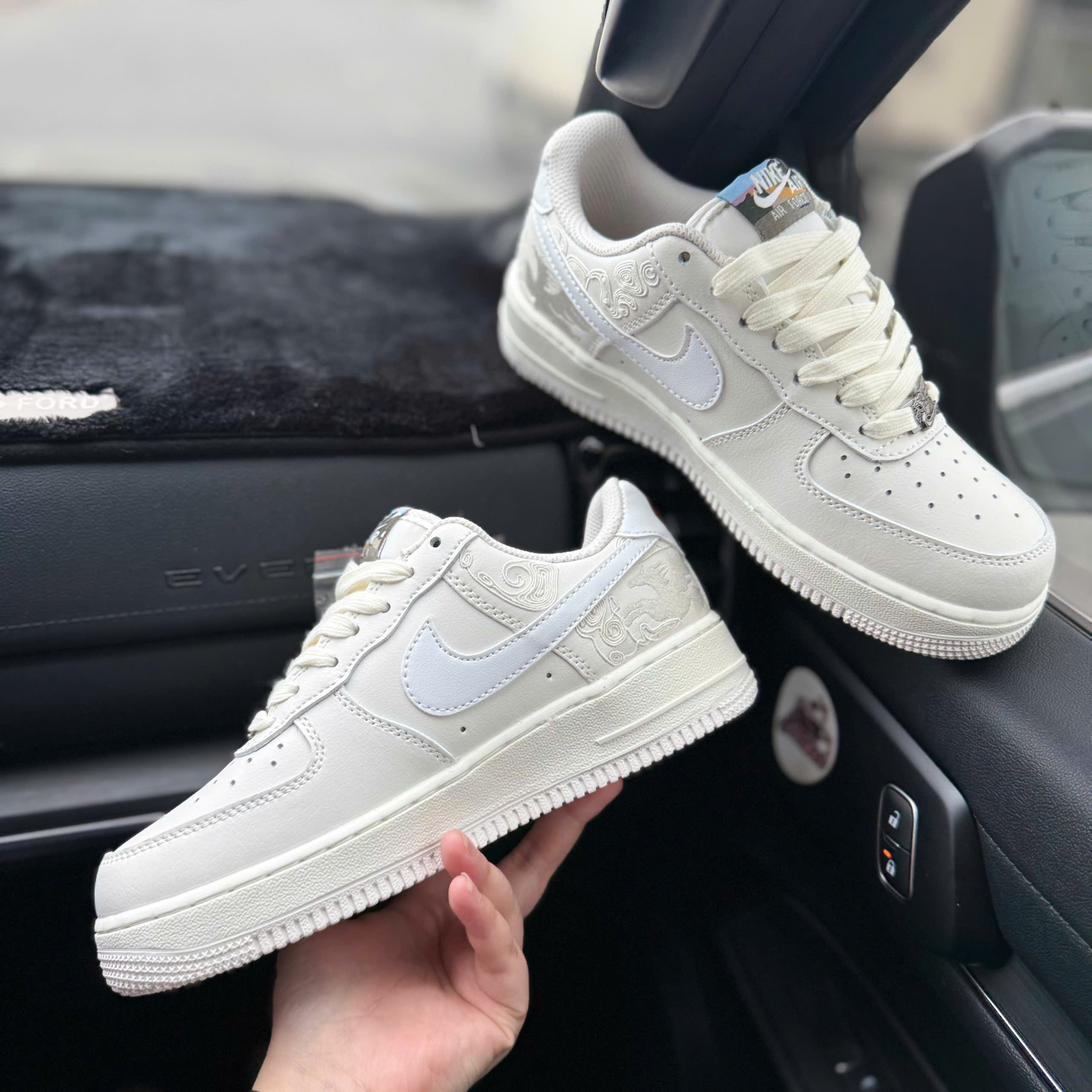 af1 ngựa trắng 2026