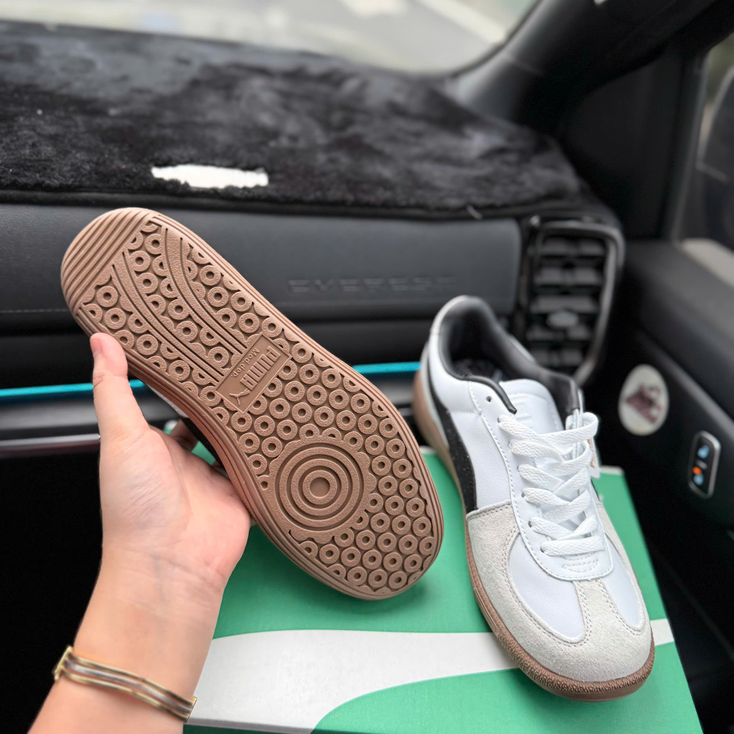 puma palermo trắng đen