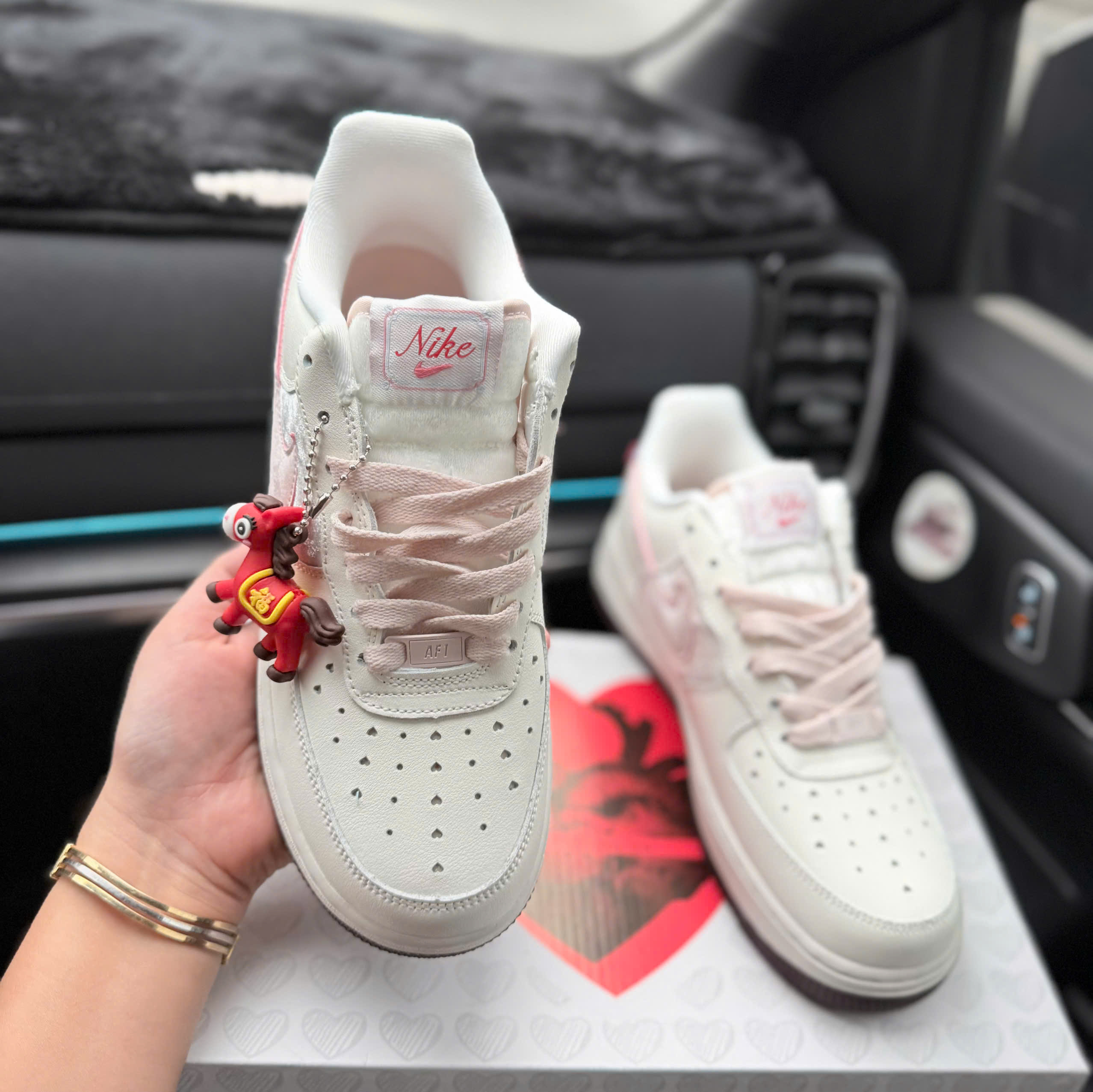 AF1 NƠ TIM 2026 ❤️