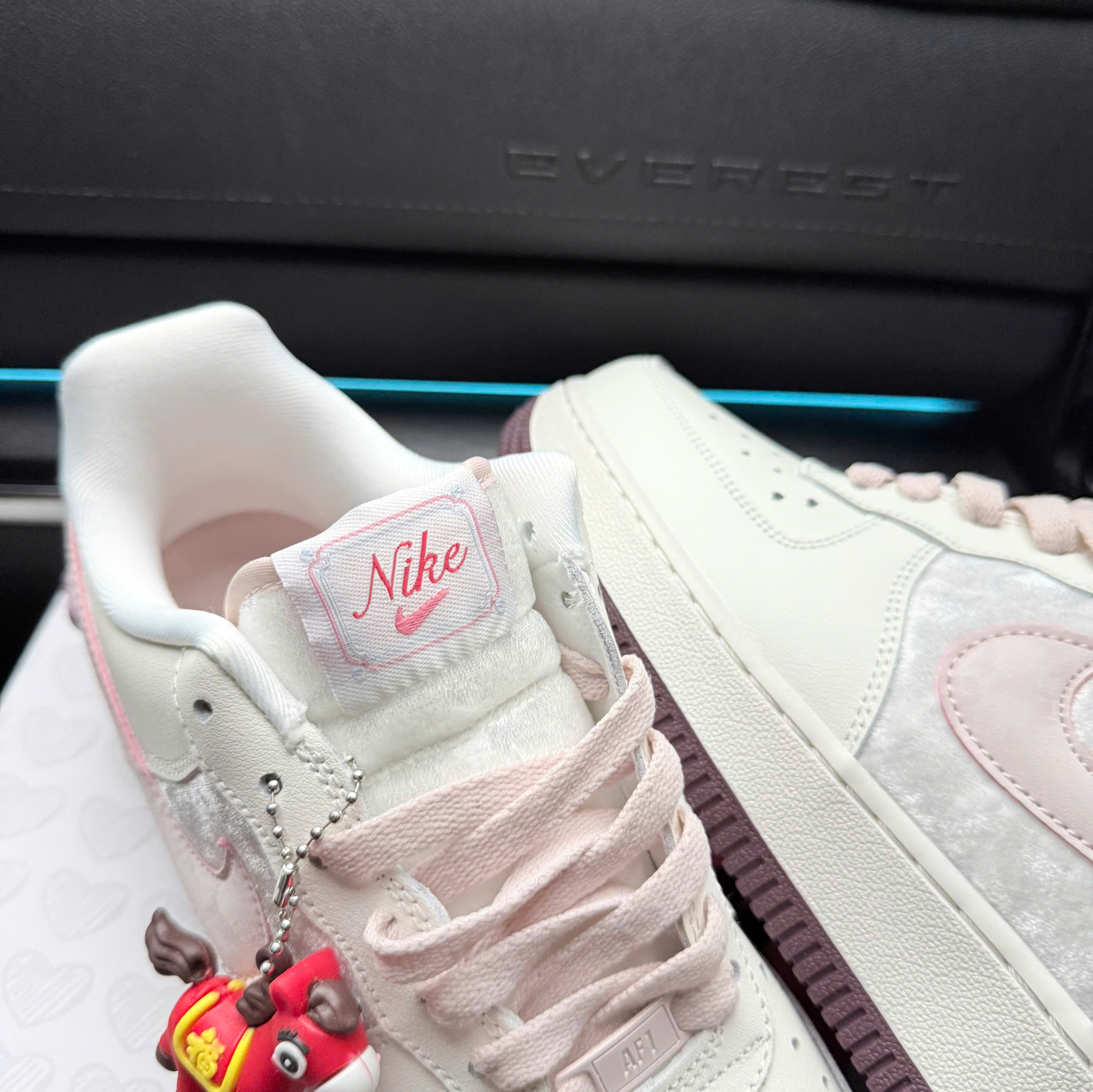 AF1 NƠ TIM 2026 ❤️