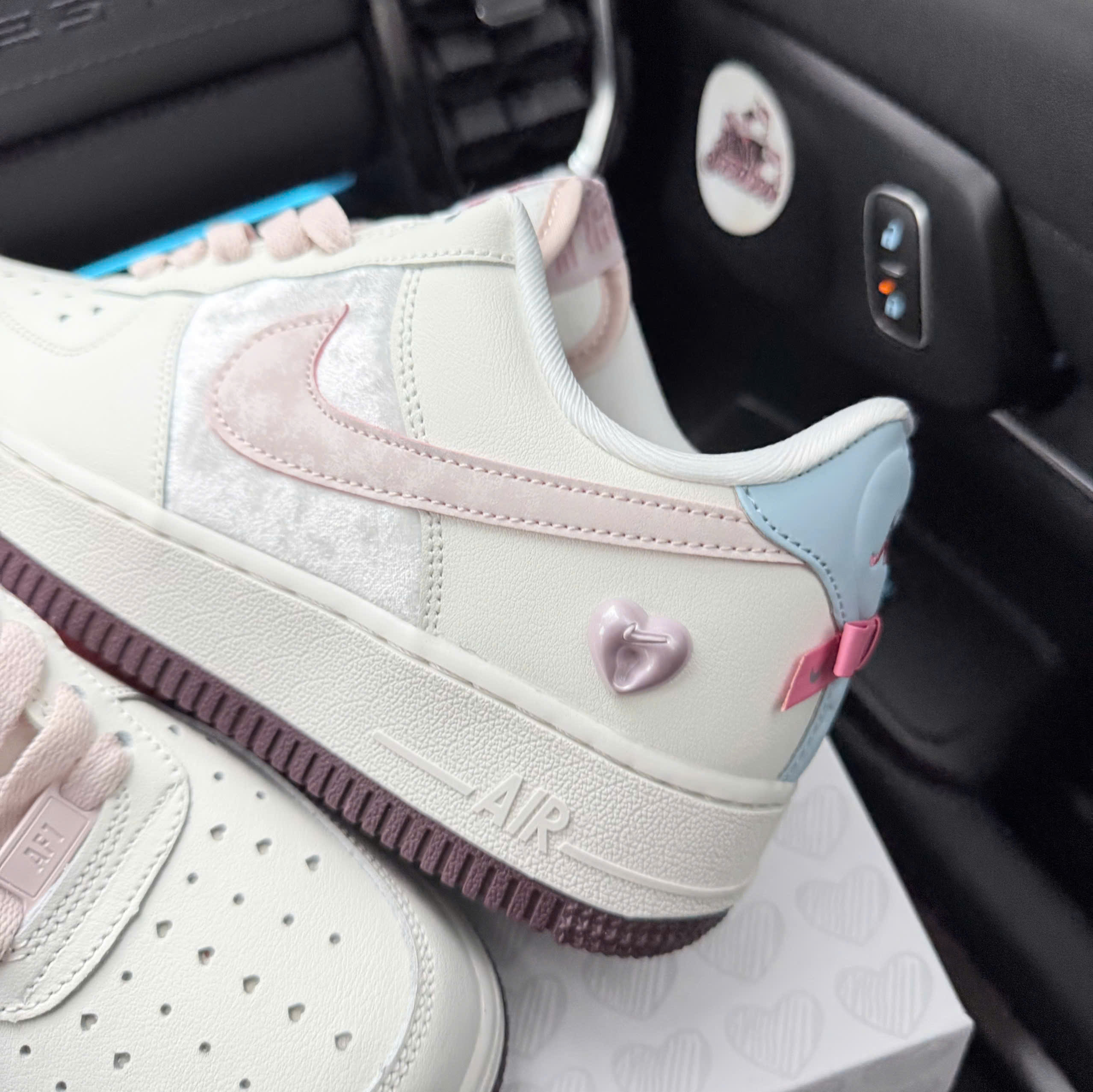 AF1 NƠ TIM 2026 ❤️