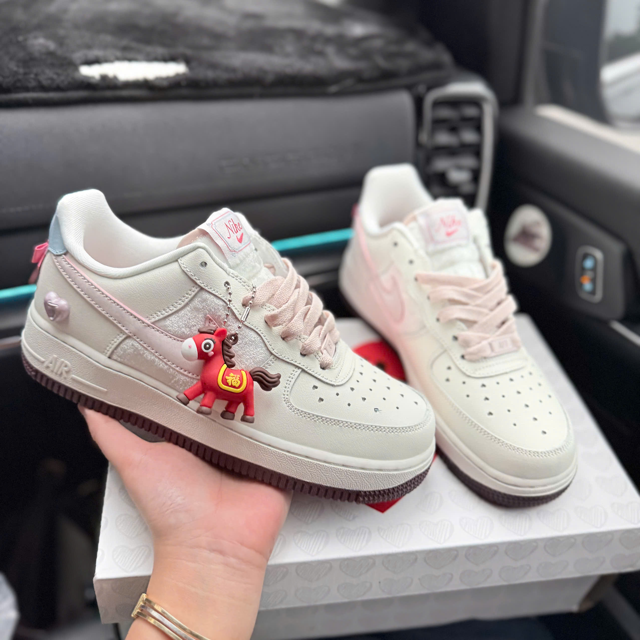 AF1 NƠ TIM 2026 ❤️