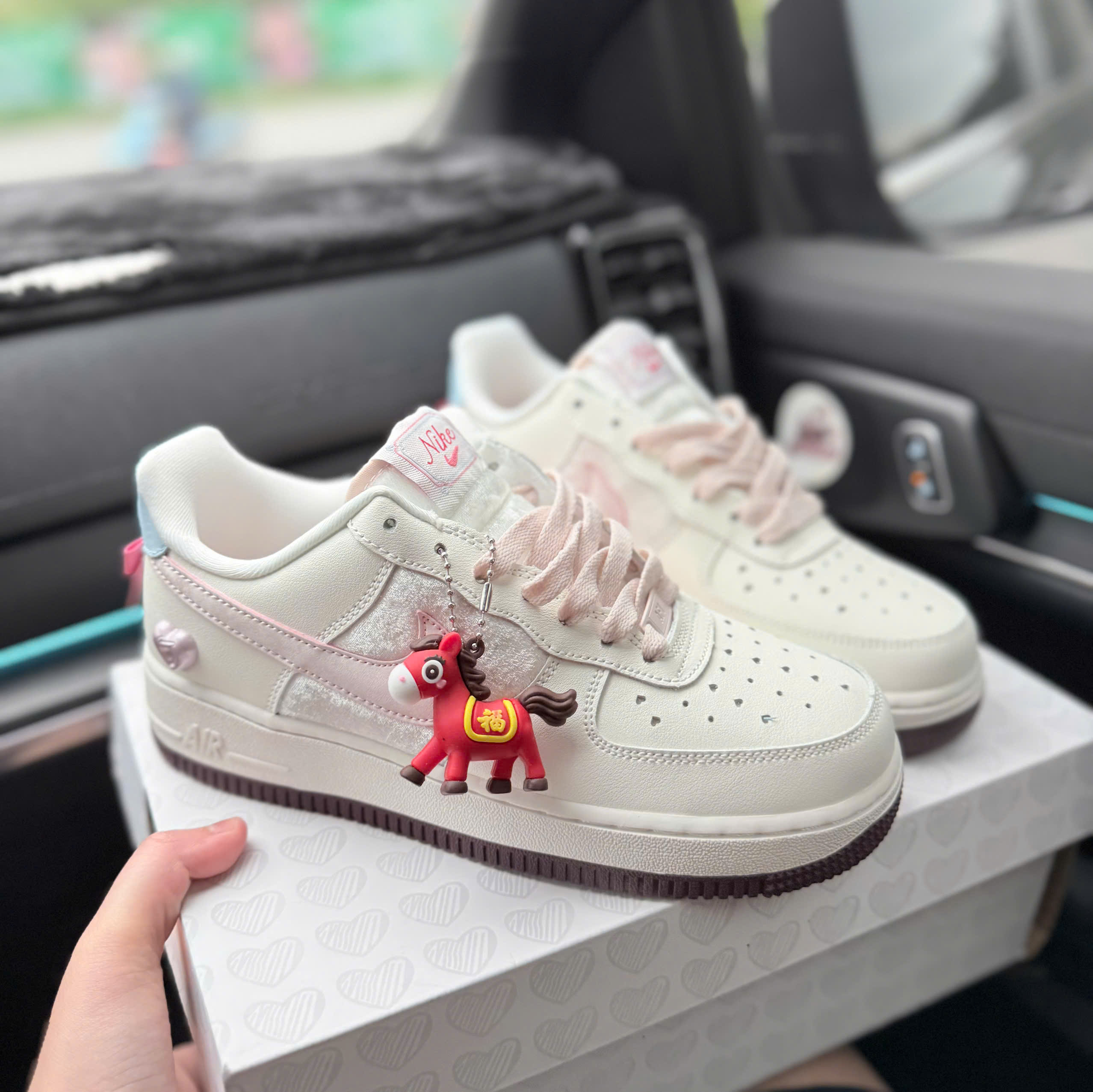 AF1 NƠ TIM 2026 ❤️