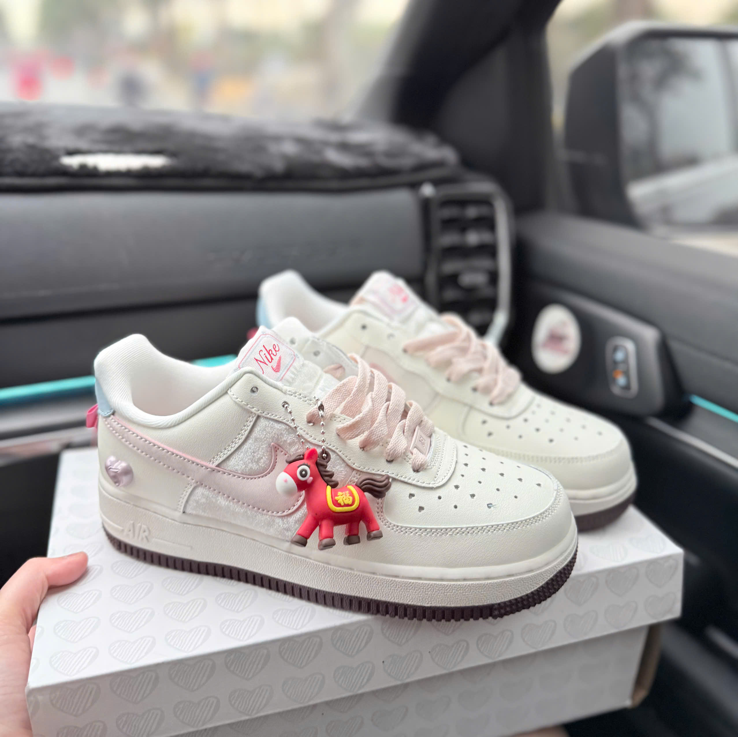 AF1 NƠ TIM 2026 ❤️