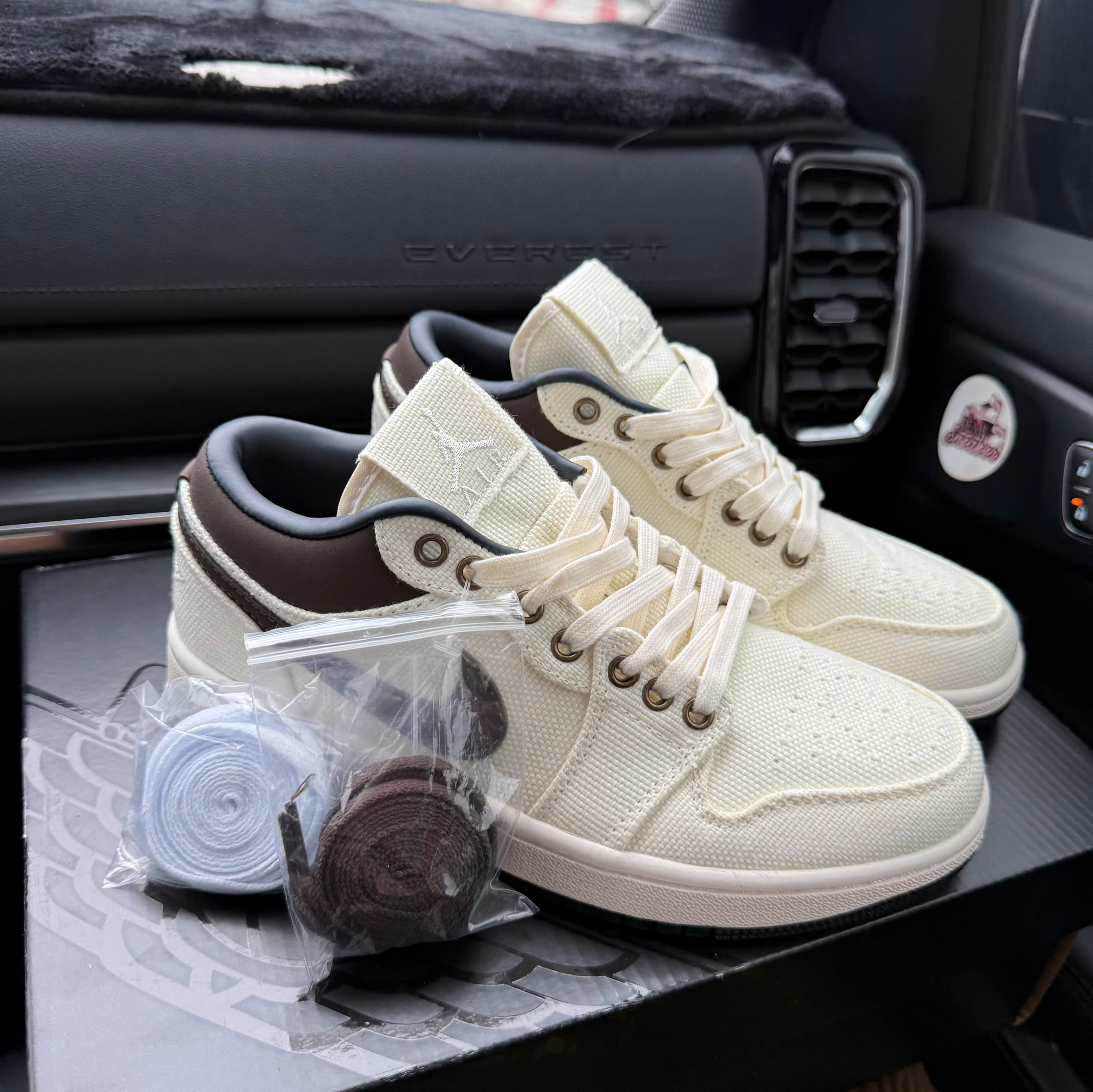 jd kem nâu vải thấp sc